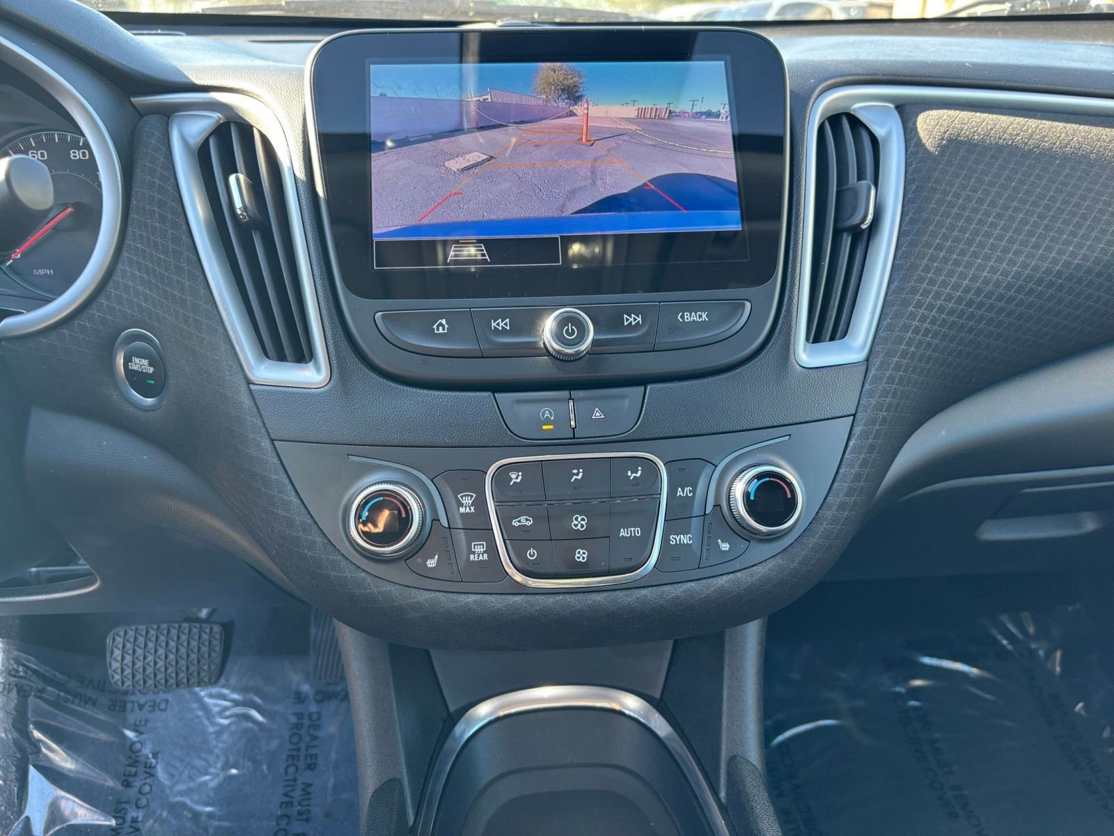 Thumbnail: 2023 Chevrolet Malibu - 17