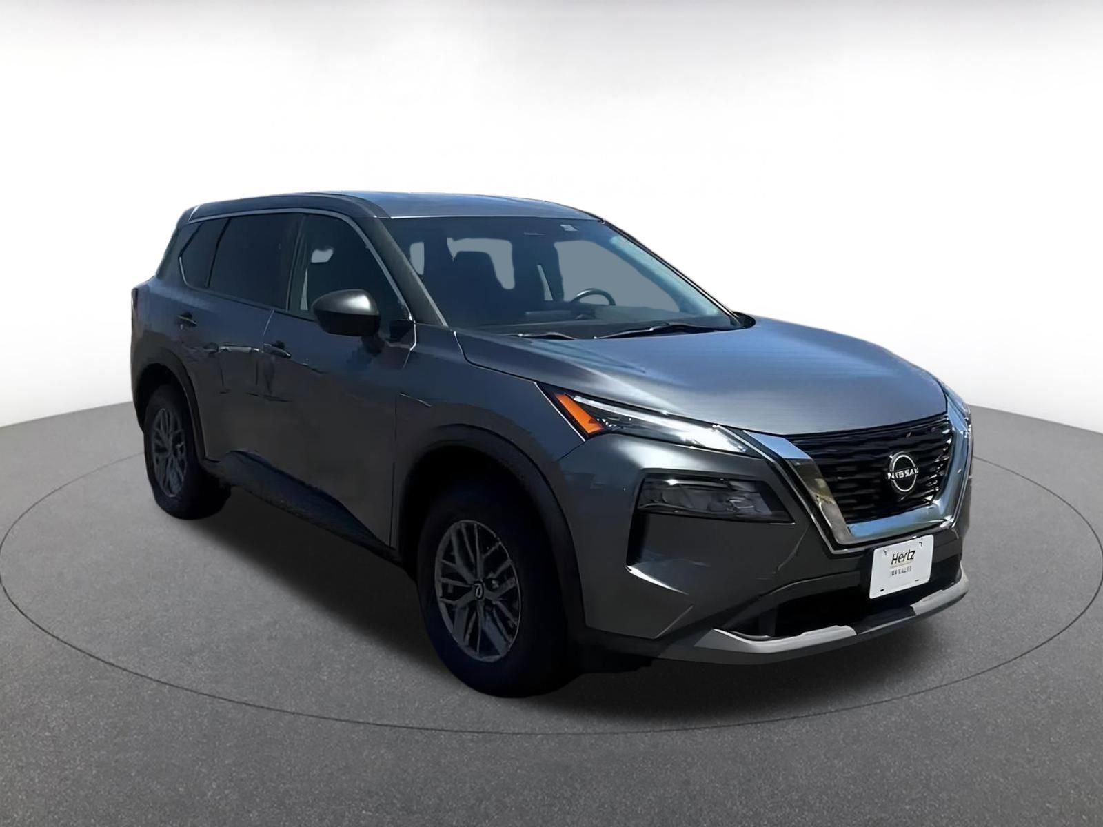 Thumbnail: 2023 Nissan Rogue - 3