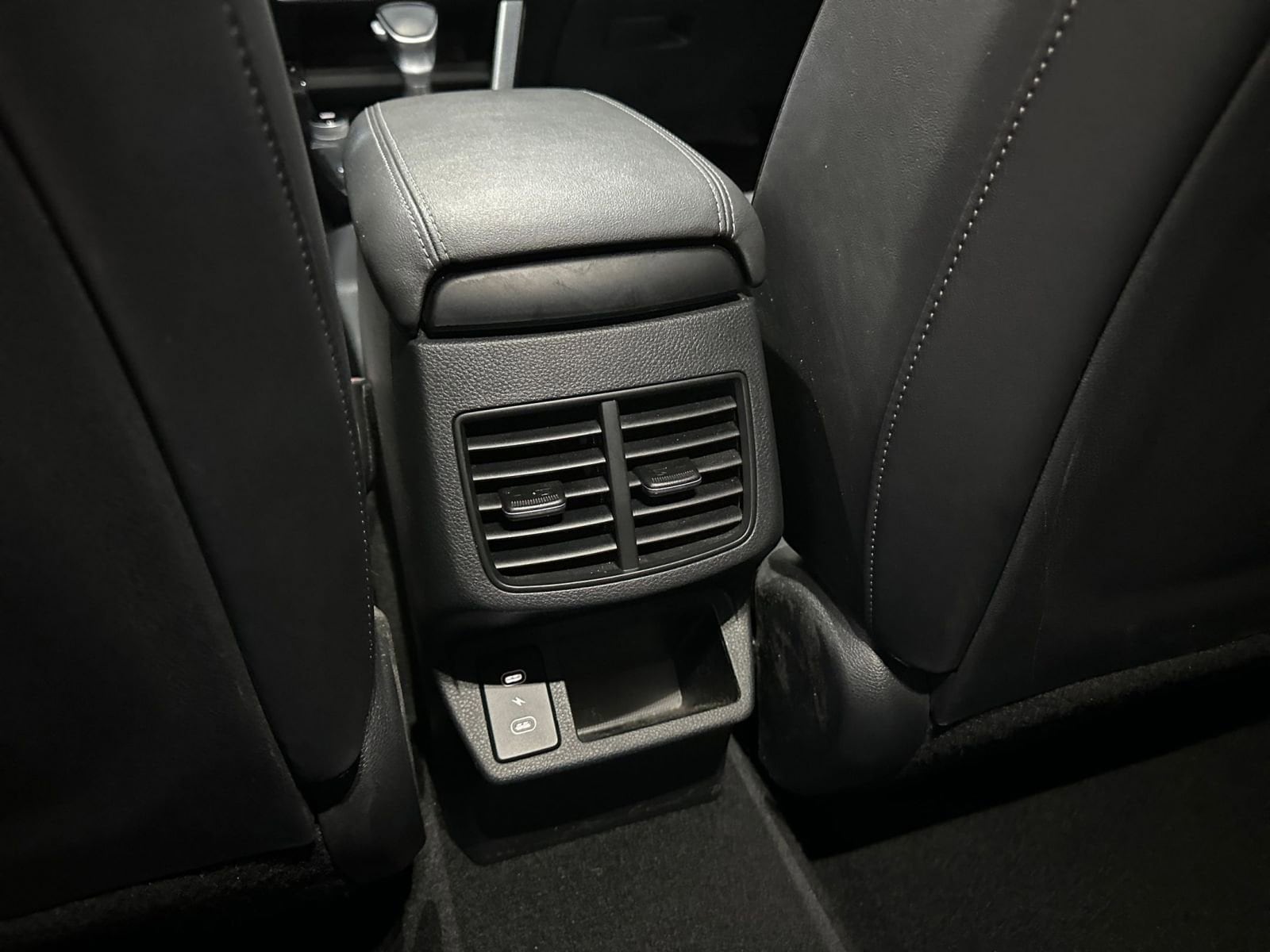 Thumbnail: 2025 Kia Seltos - 23