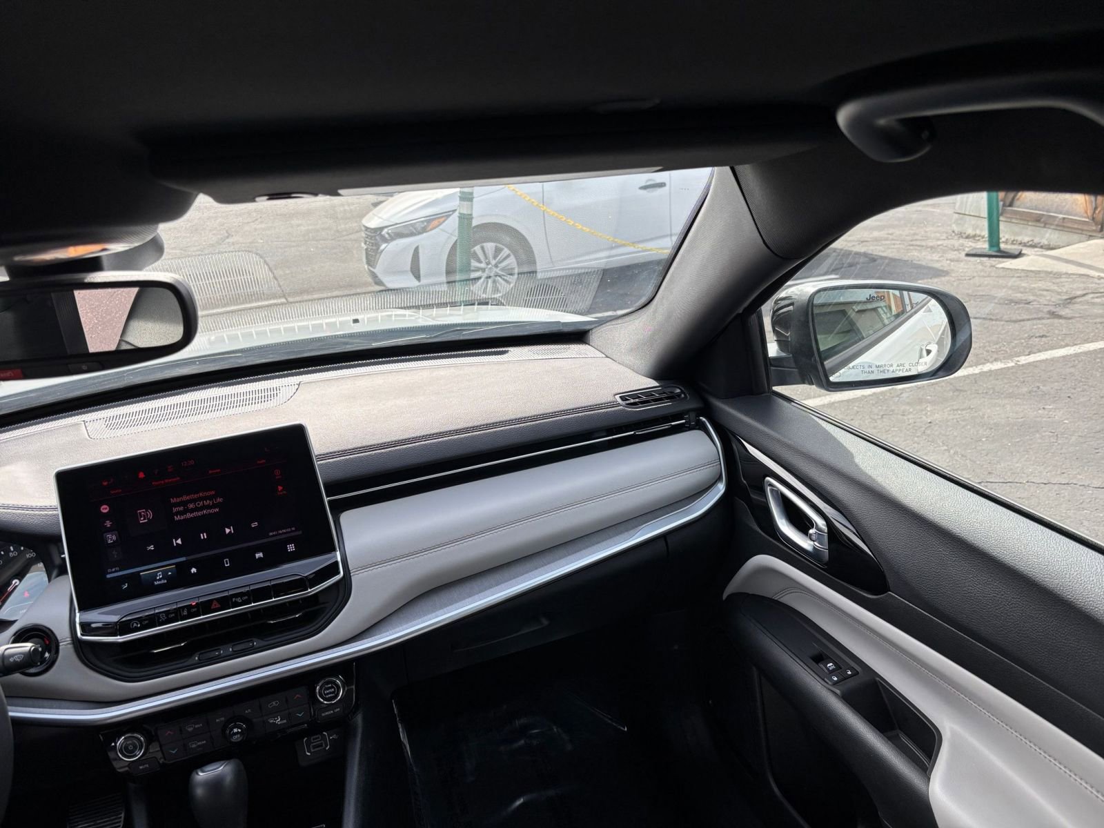 Thumbnail: 2025 Jeep Compass - 35