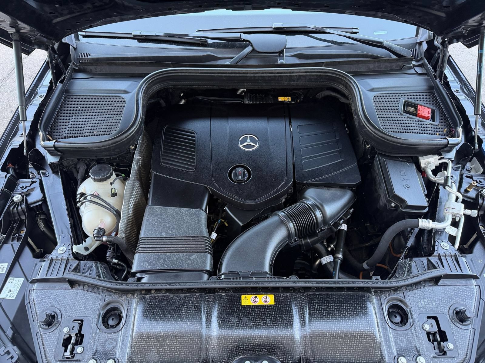Thumbnail: 2026 Mercedes-Benz GLE - 34