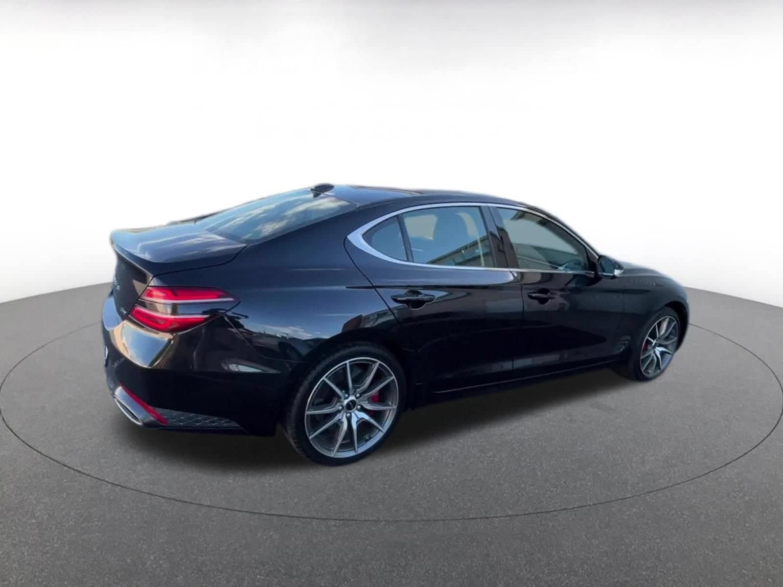 Thumbnail: 2025 Genesis G70 - 15