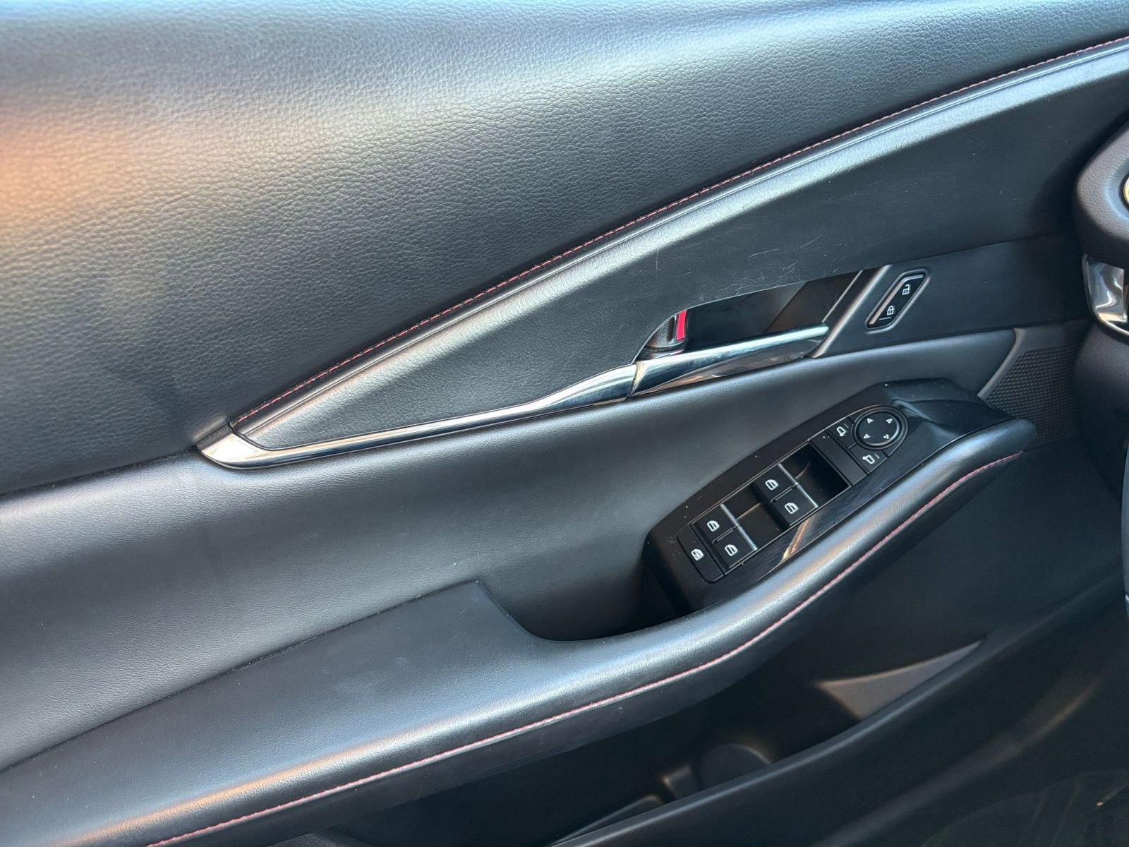 Thumbnail: 2025 Mazda CX-30 - 18