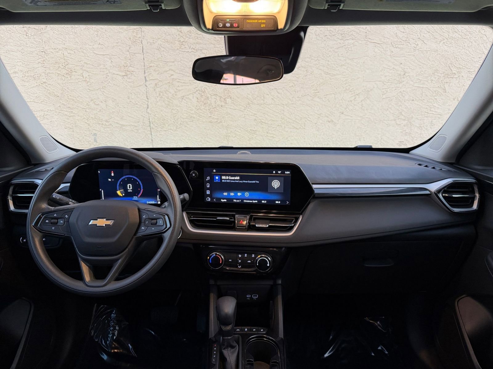 Thumbnail: 2025 Chevrolet TrailBlazer - 31