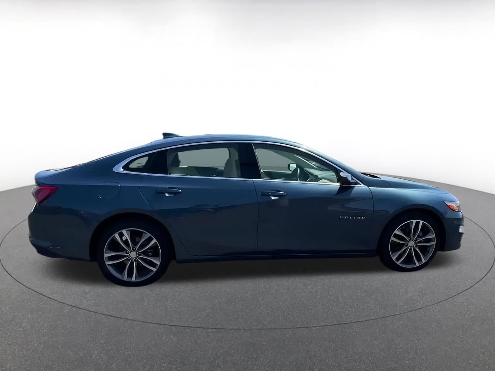 Thumbnail: 2024 Chevrolet Malibu - 16