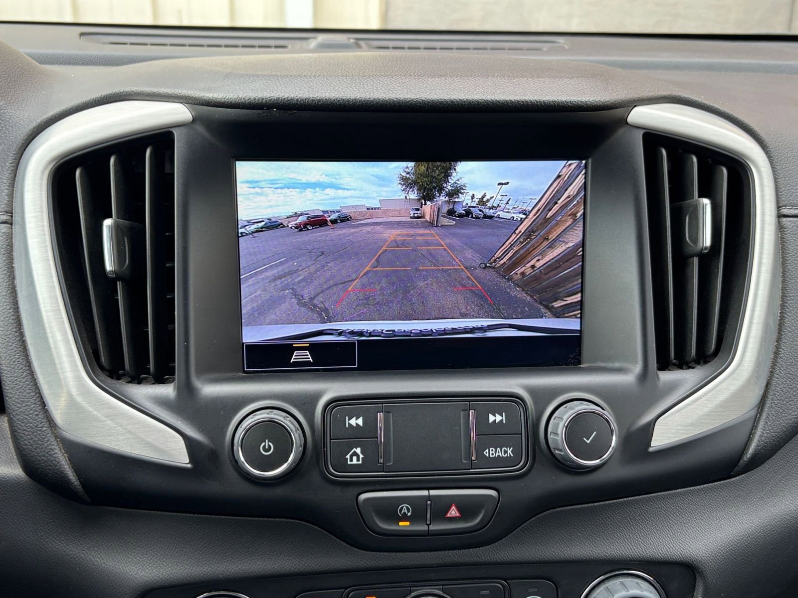 Thumbnail: 2024 GMC Terrain - 17