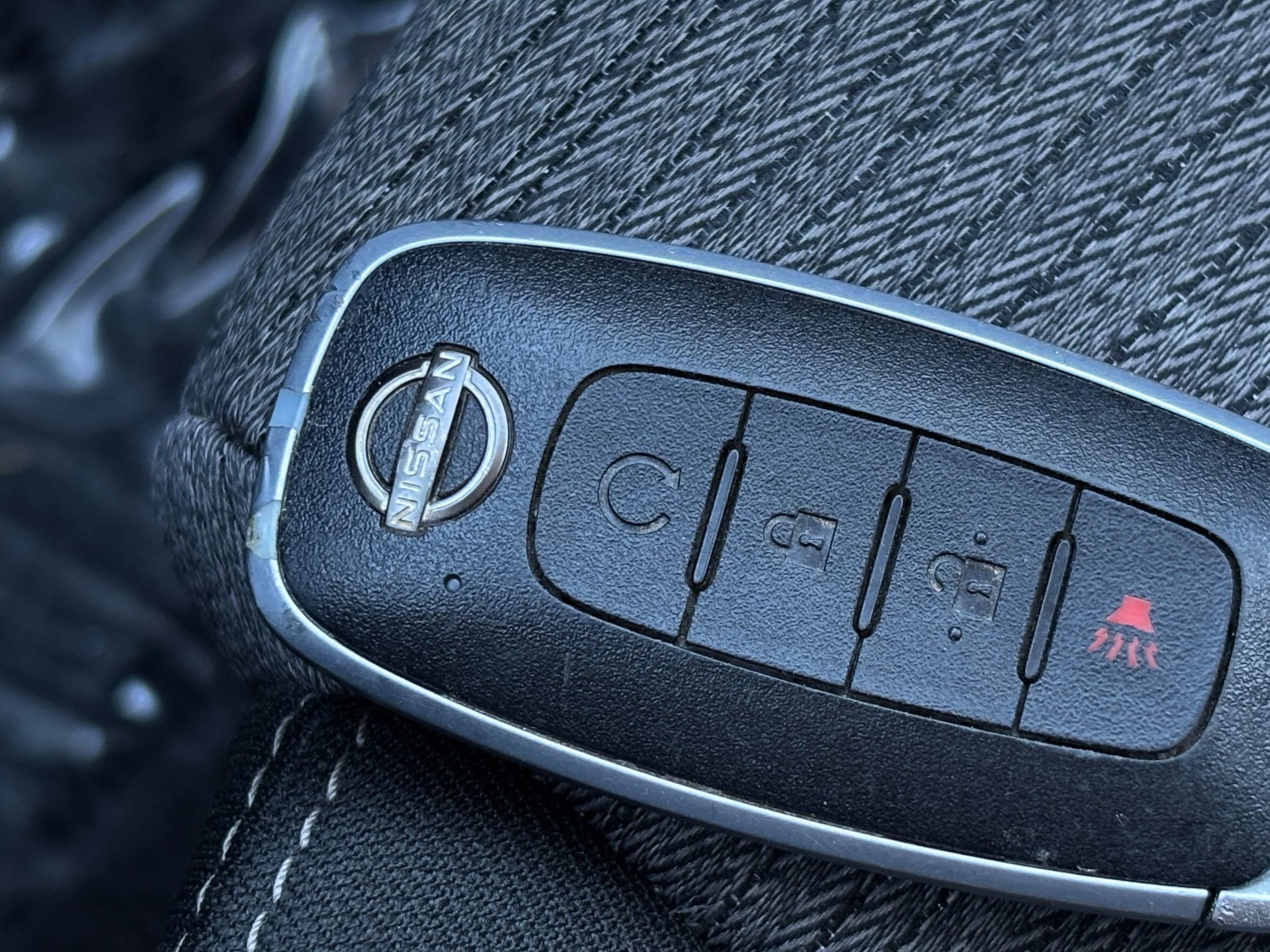 Thumbnail: 2023 Nissan Rogue - 25