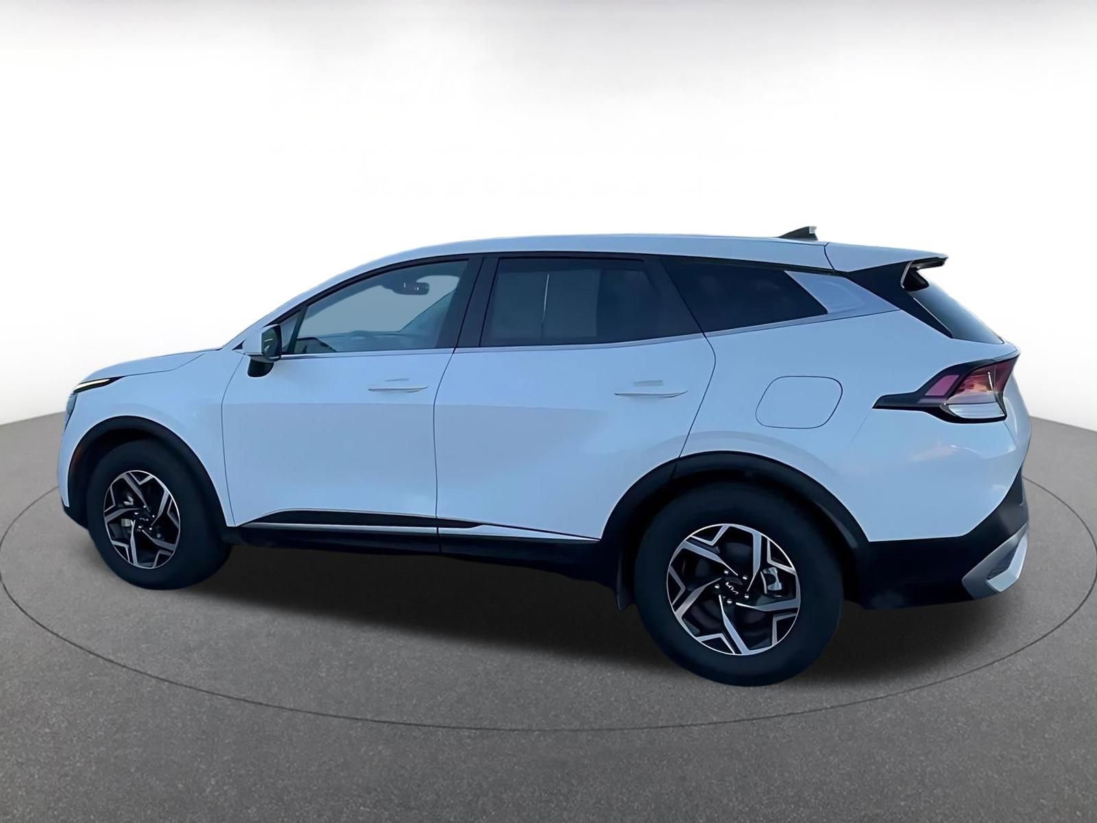 Thumbnail: 2025 Kia Sportage - 10
