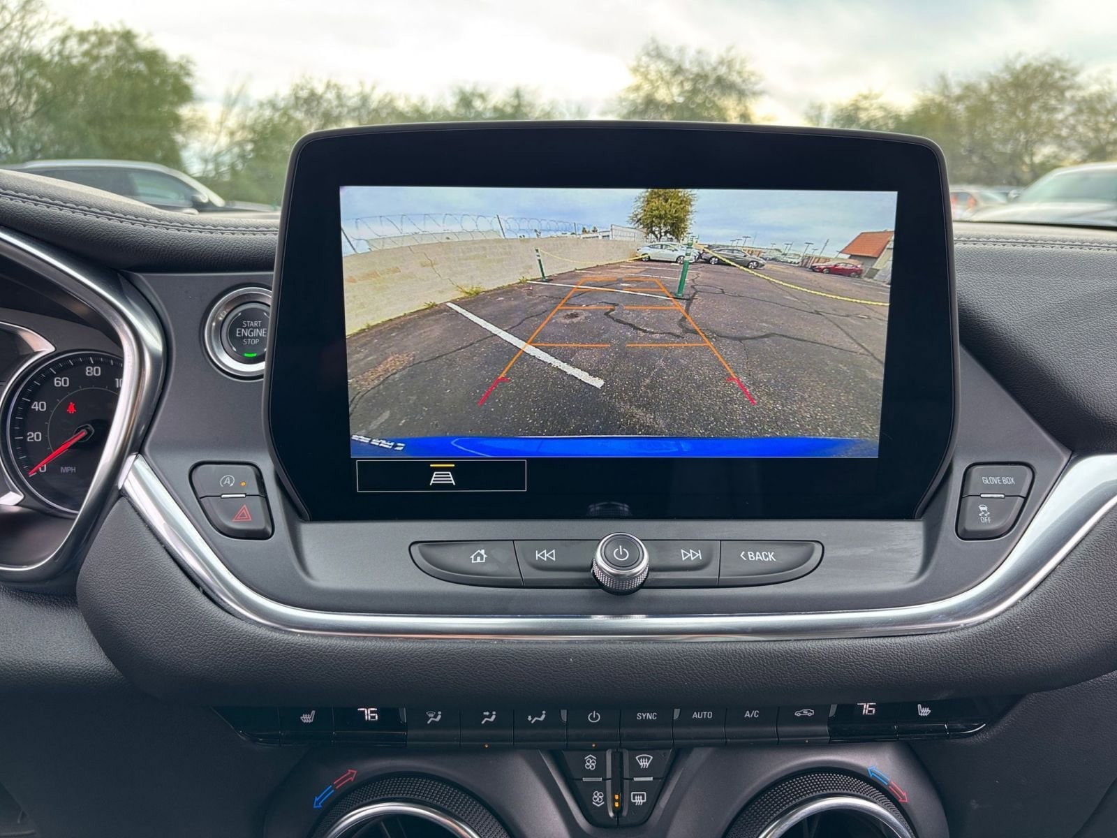 Thumbnail: 2025 Chevrolet Blazer - 17