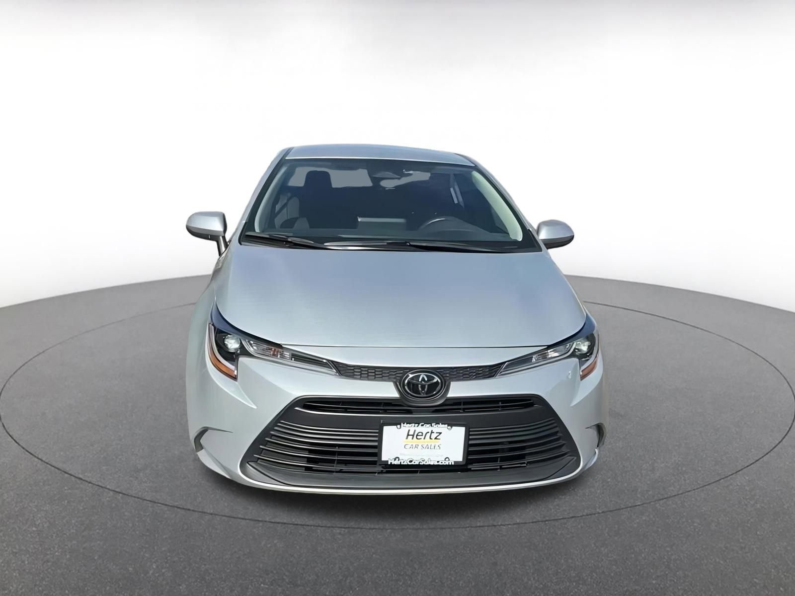 Thumbnail: 2025 Toyota Corolla - 4