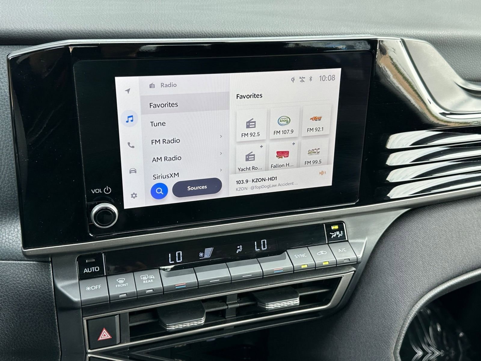 Thumbnail: 2025 Toyota Camry - 21