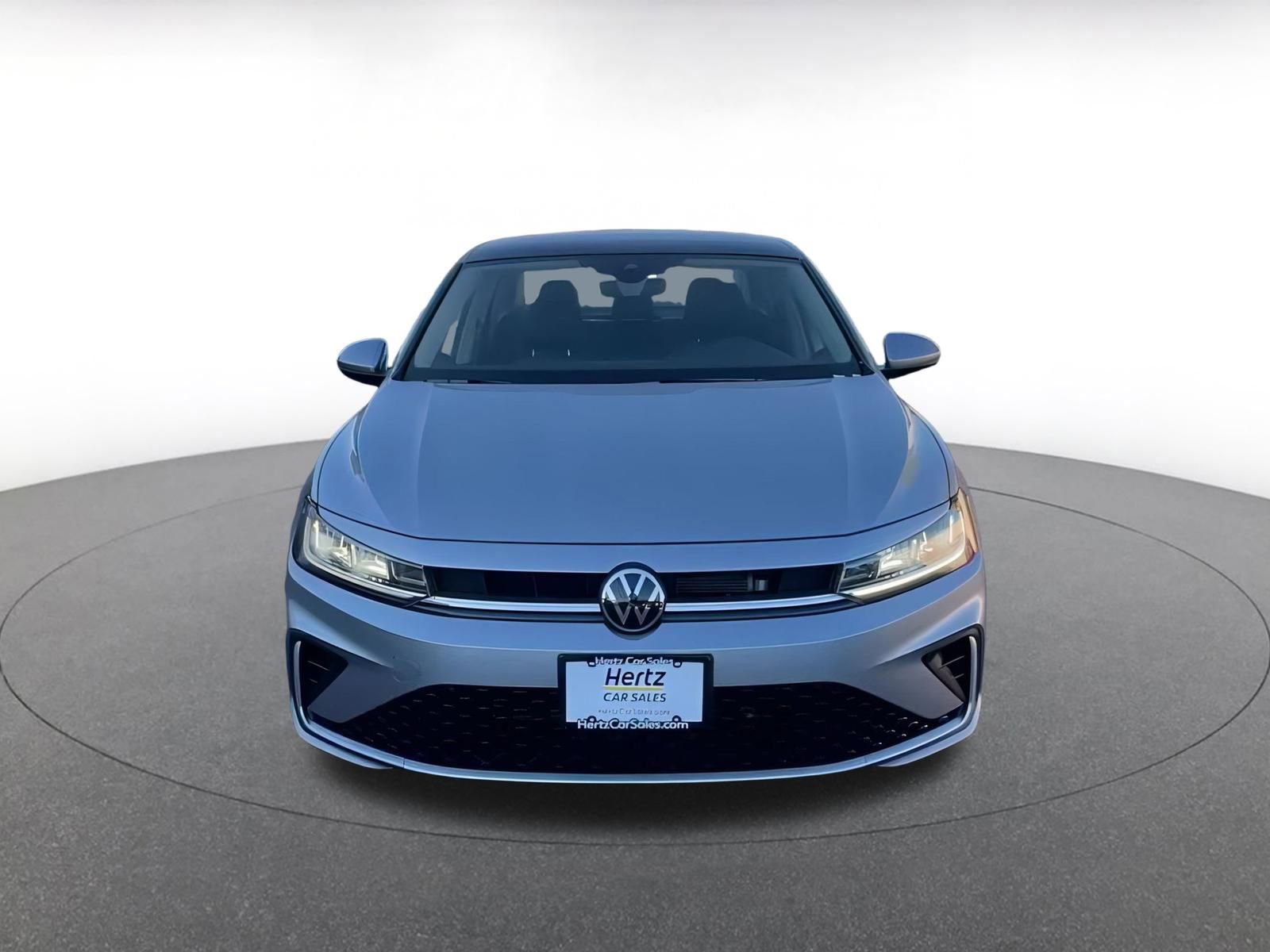 Thumbnail: 2025 Volkswagen Jetta - 4