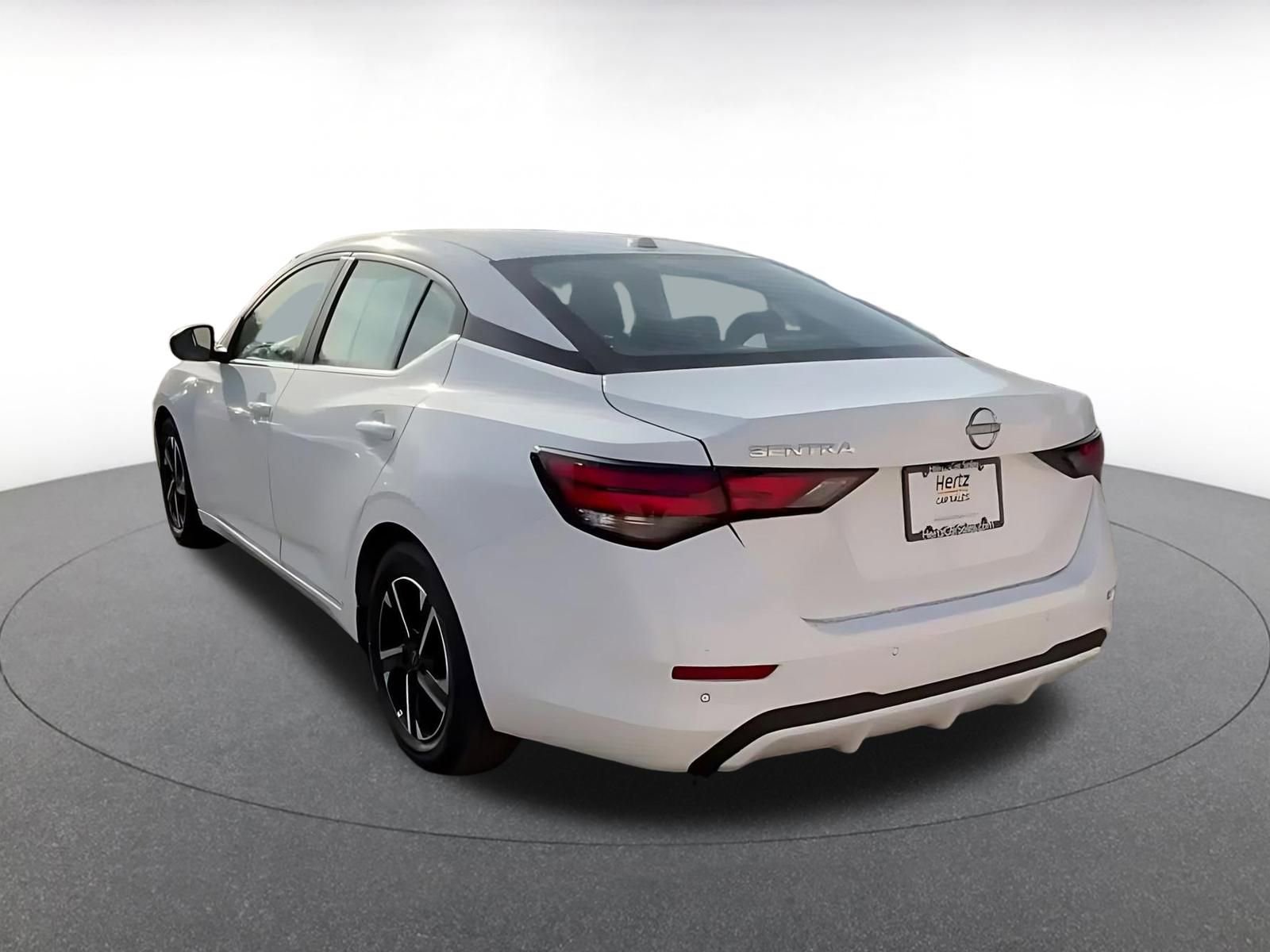 Thumbnail: 2025 Nissan Sentra - 11