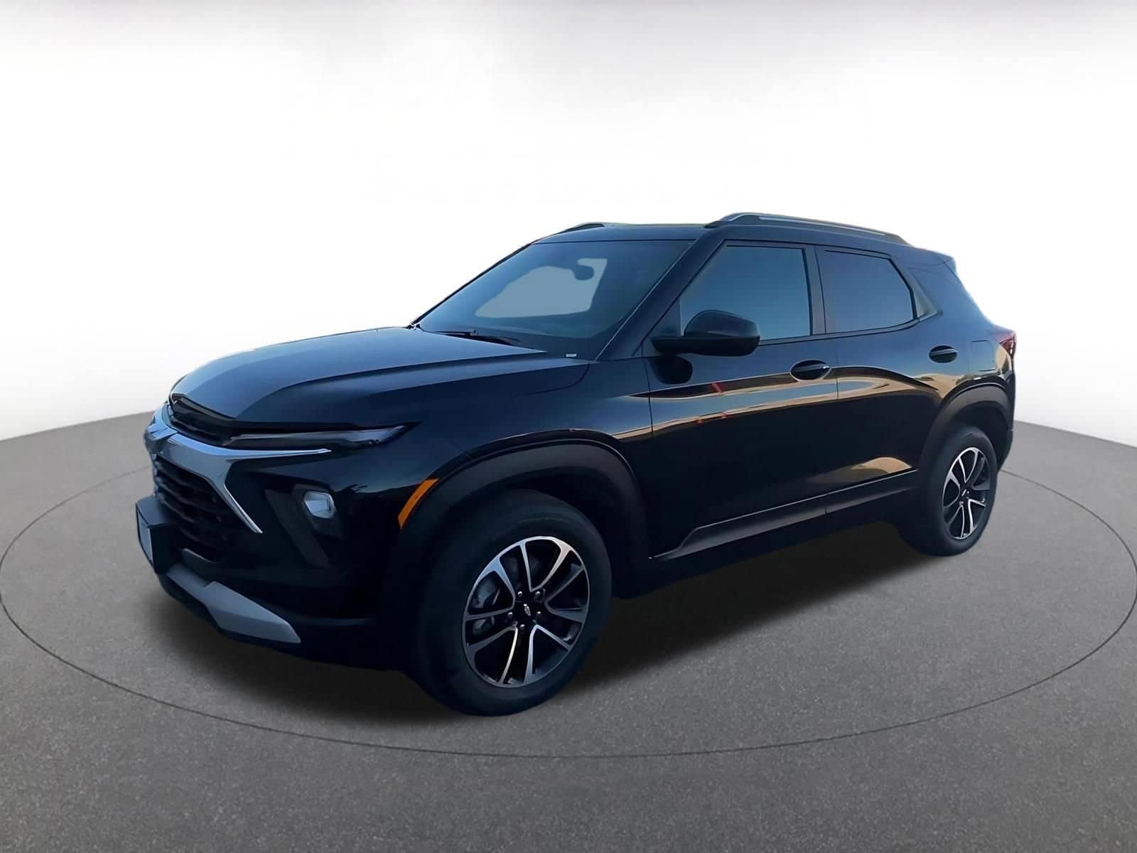 Thumbnail: 2025 Chevrolet TrailBlazer - 8