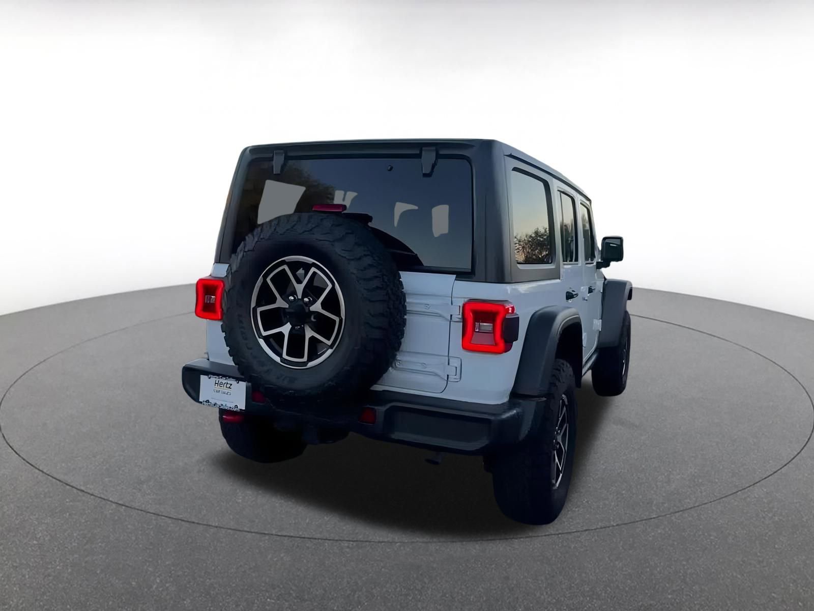 Thumbnail: 2025 Jeep Wrangler - 14