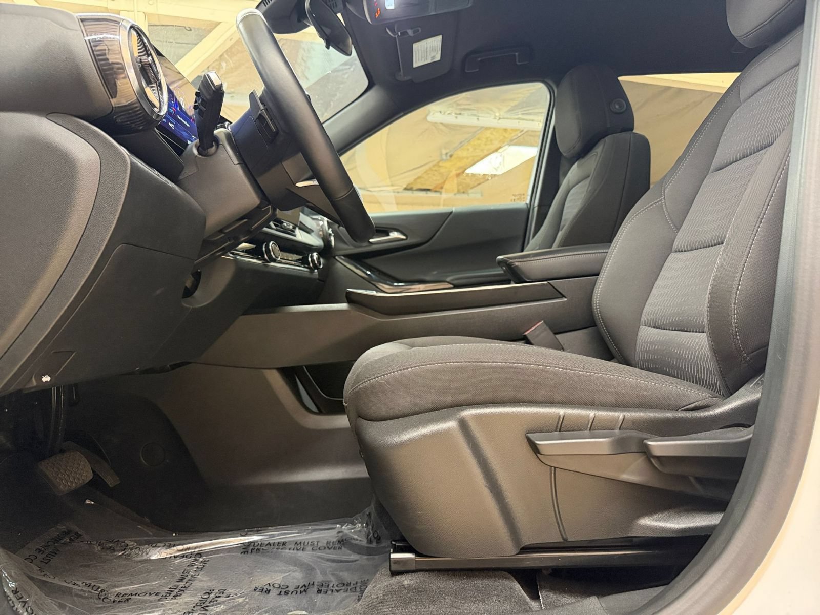 Thumbnail: 2025 Chevrolet Equinox - 28