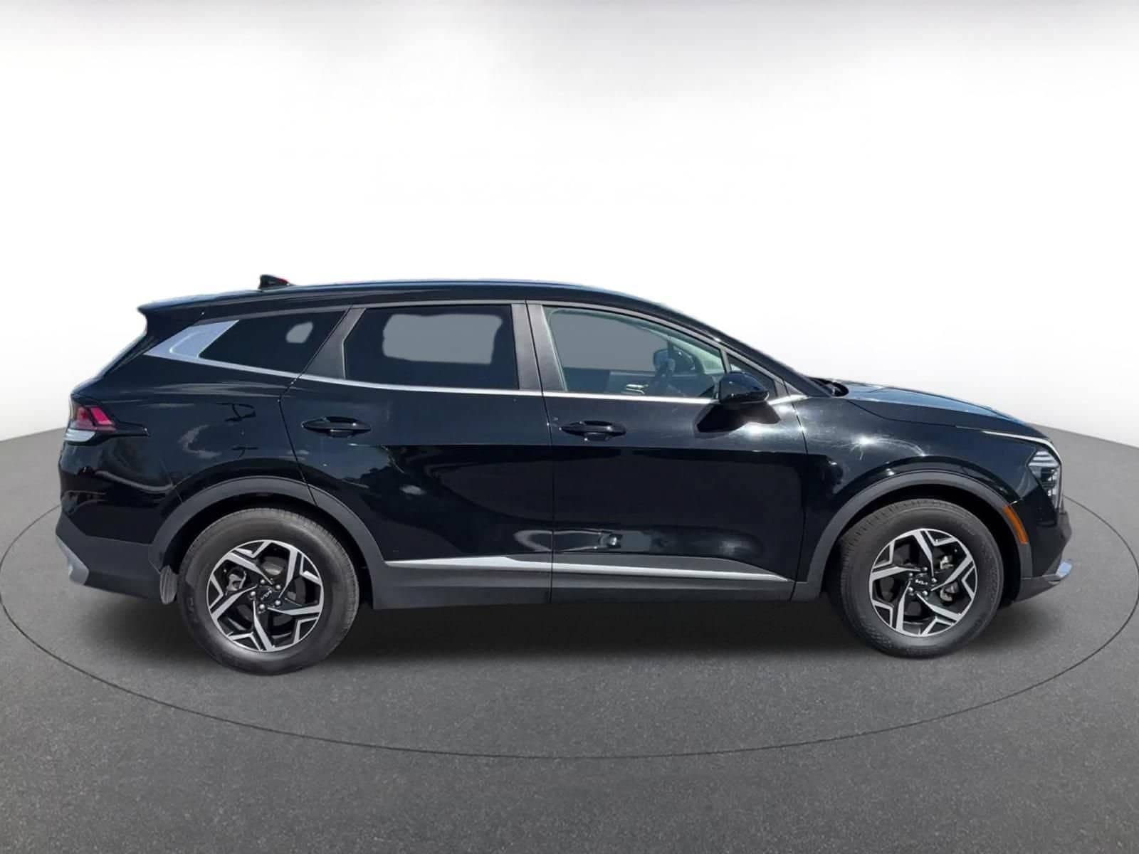 Thumbnail: 2025 Kia Sportage - 15
