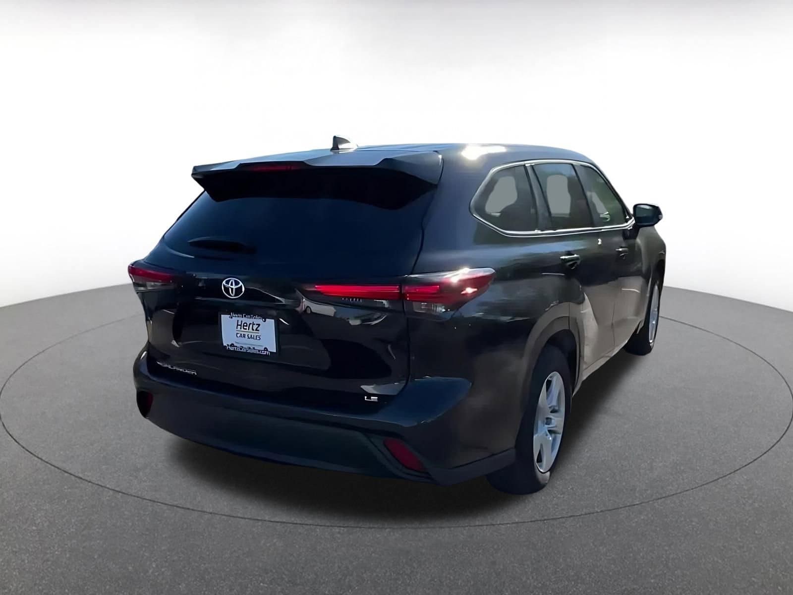 Thumbnail: 2025 Toyota Highlander - 14