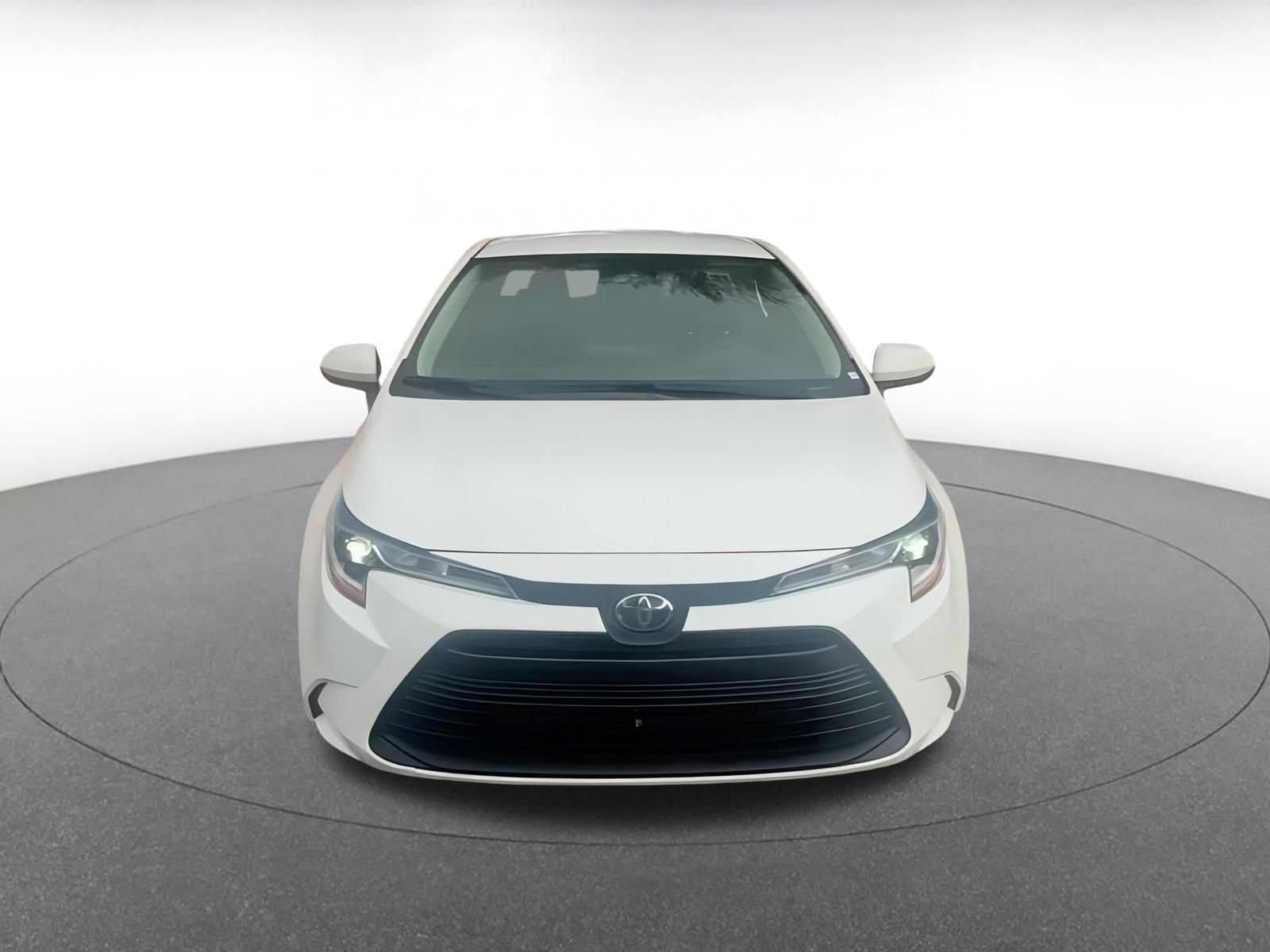 Thumbnail: 2025 Toyota Corolla - 4
