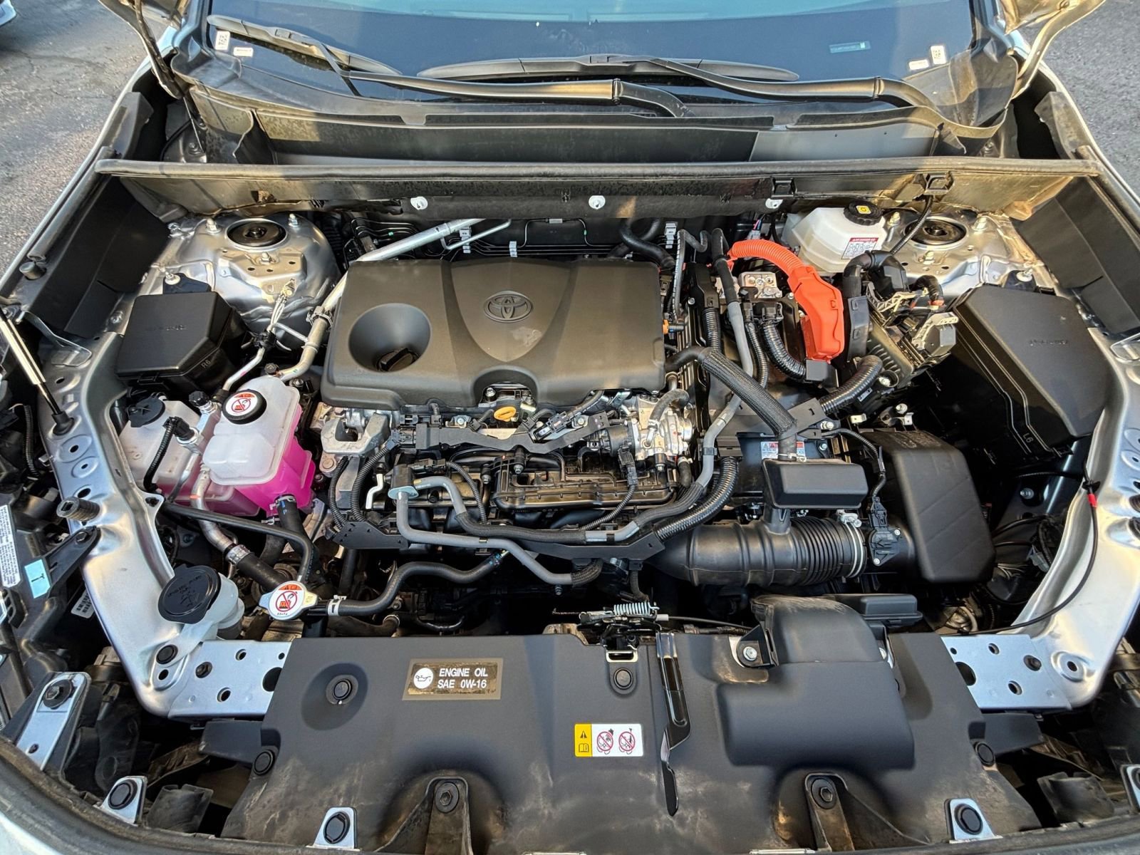 Thumbnail: 2025 Toyota RAV4 - 31