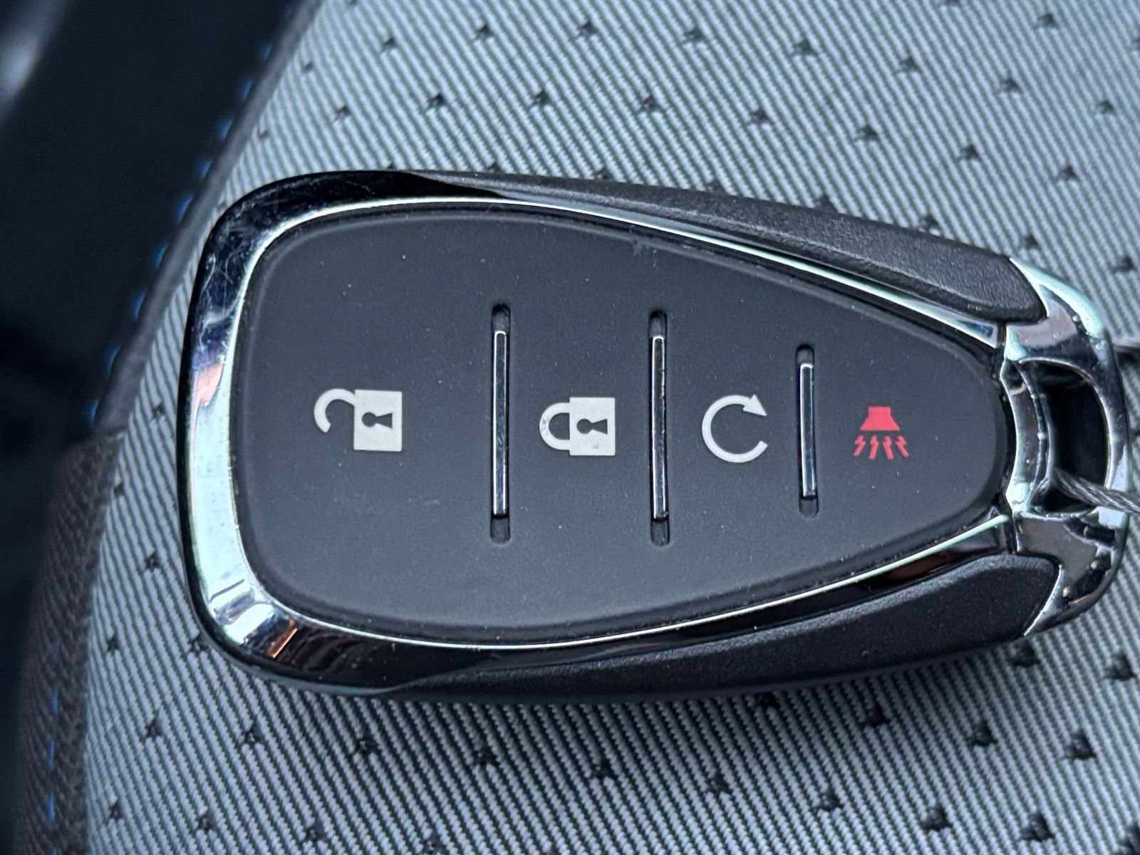 Thumbnail: 2025 Chevrolet Trax - 22