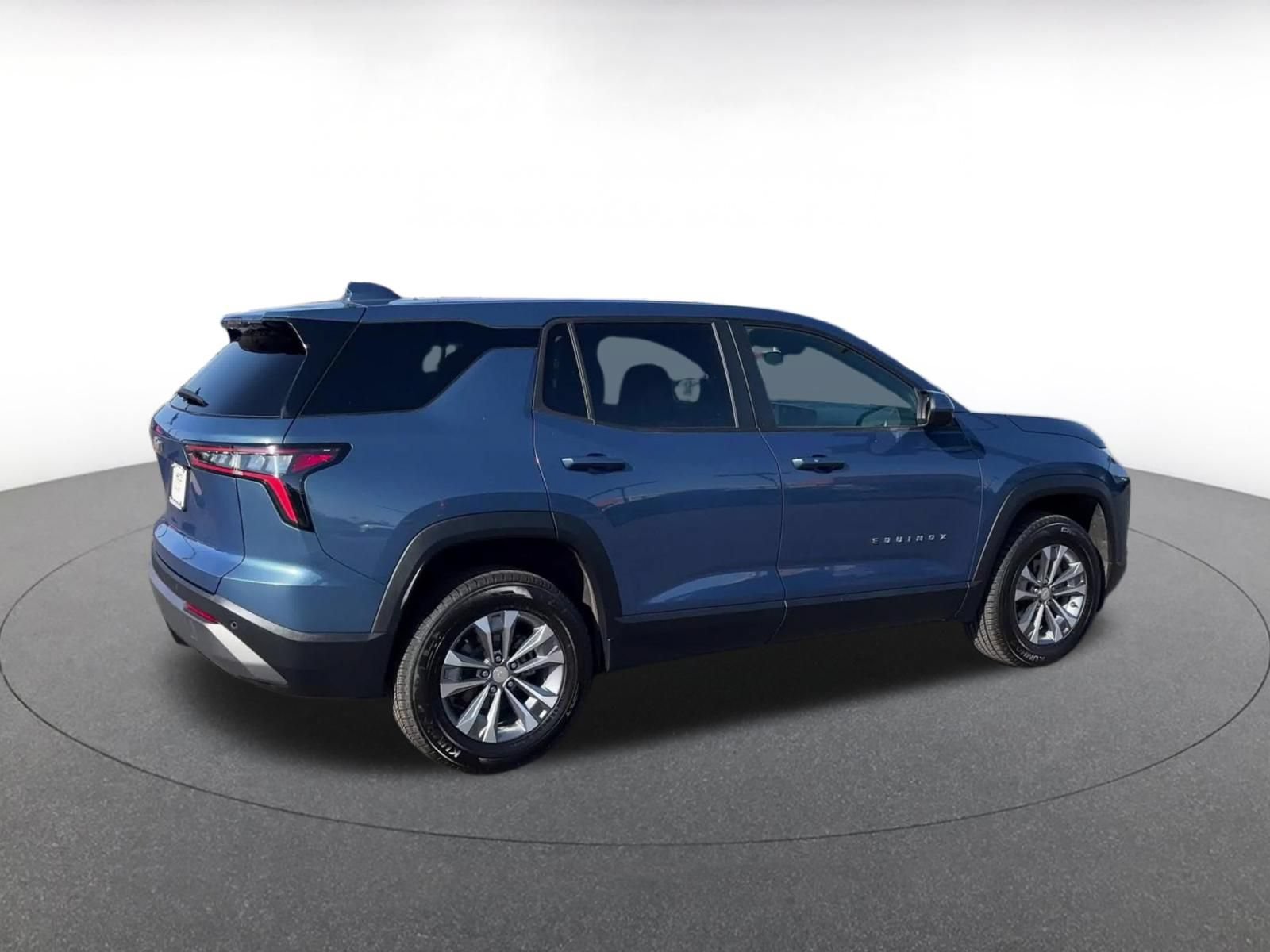 Thumbnail: 2025 Chevrolet Equinox - 14