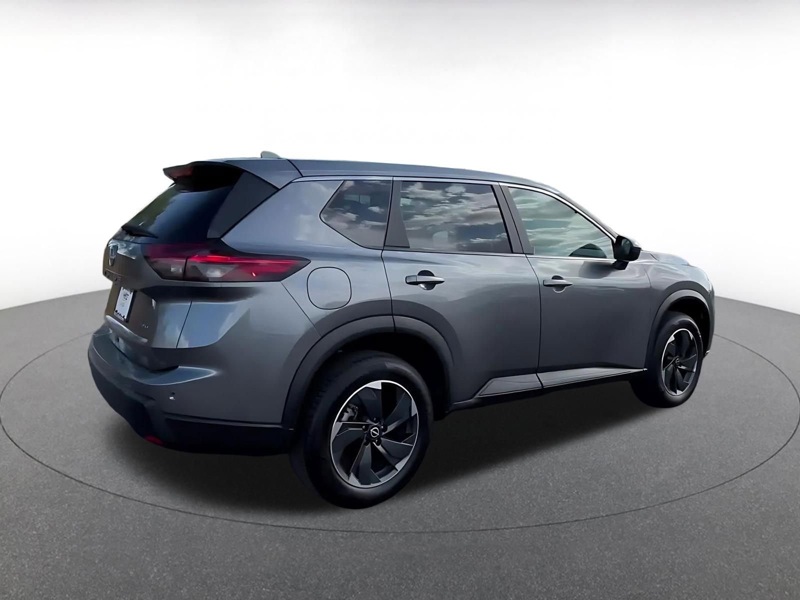 Thumbnail: 2025 Nissan Rogue - 14