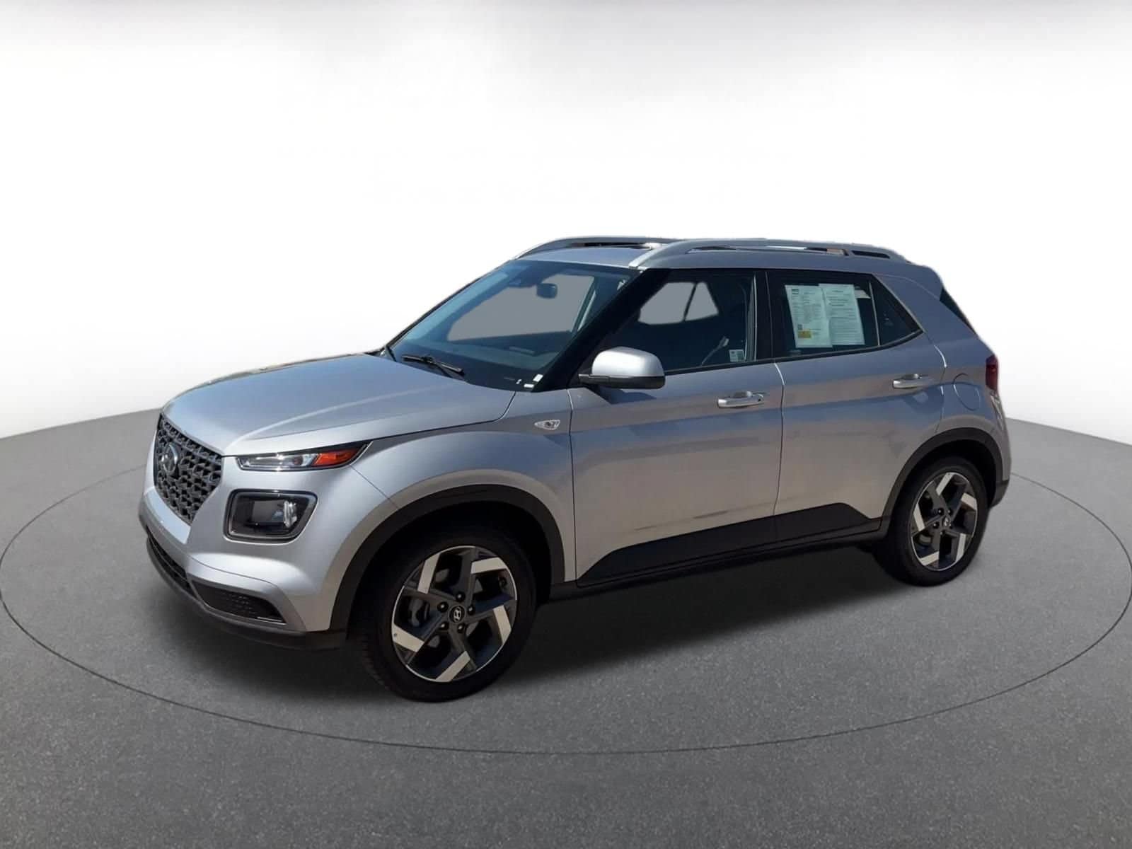Thumbnail: 2025 Hyundai Venue - 7