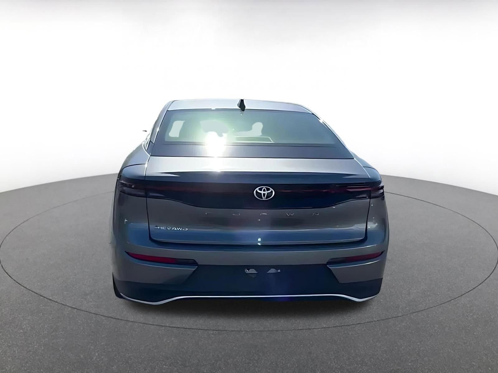 Thumbnail: 2025 Toyota Crown - 8