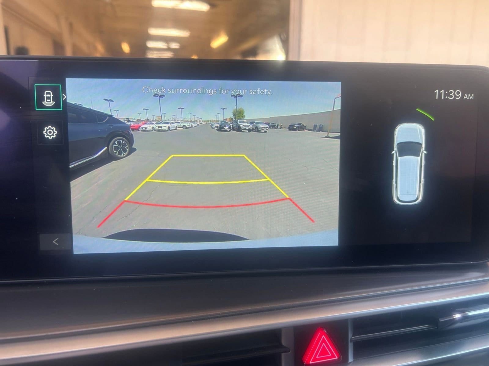 Thumbnail: 2024 Kia Sorento - 18