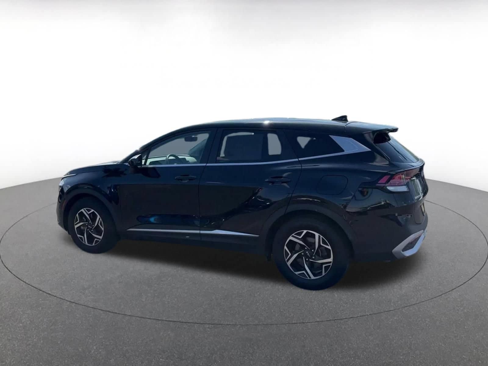 Thumbnail: 2025 Kia Sportage - 9