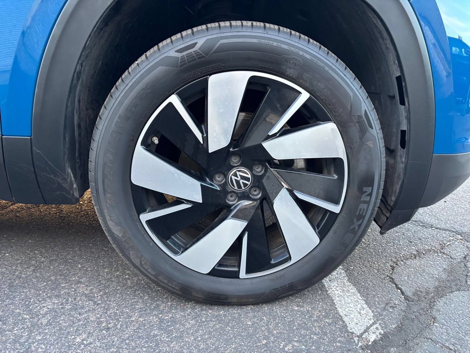 Thumbnail: 2026 Volkswagen Atlas - 32