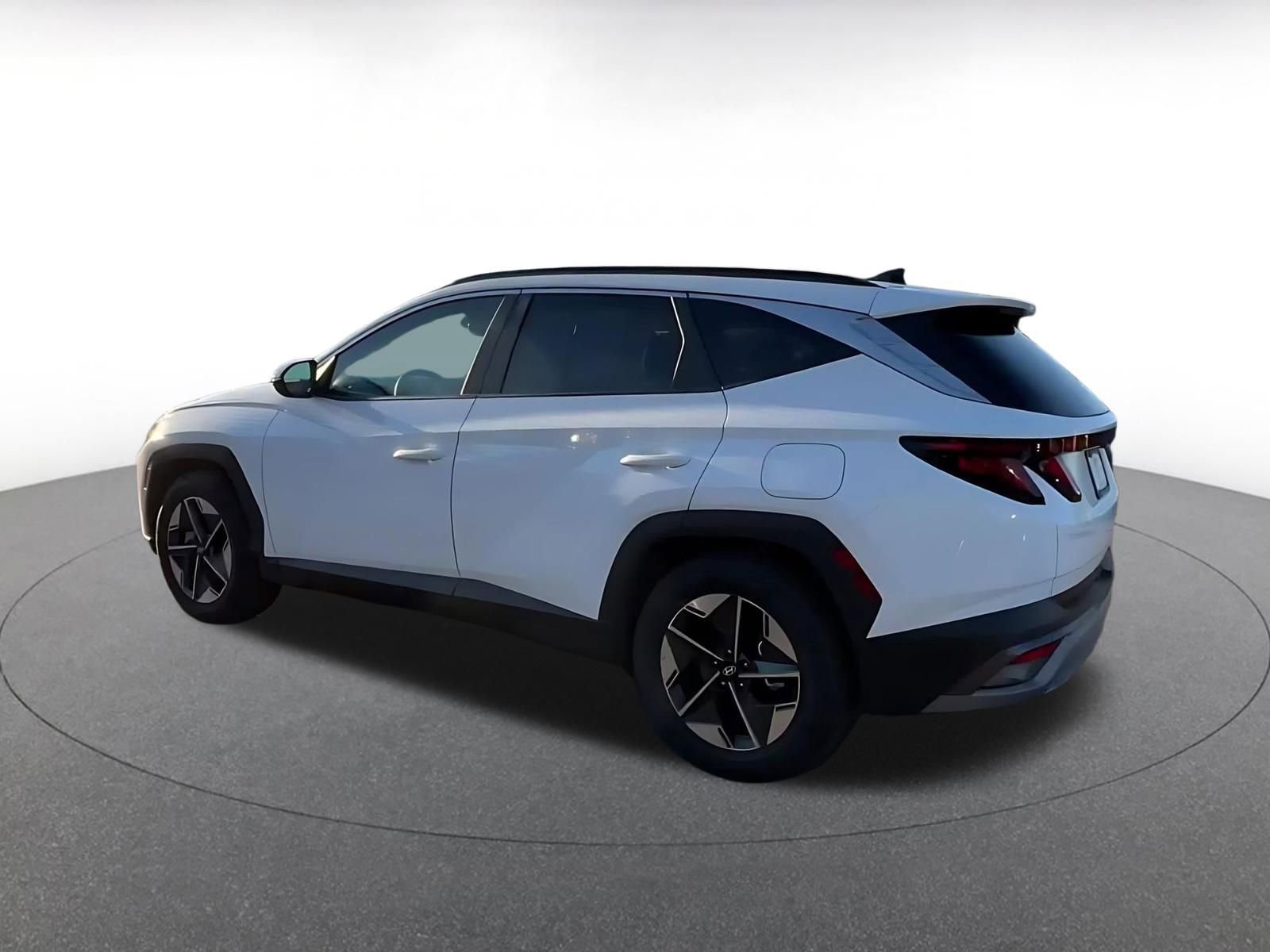 Thumbnail: 2025 Hyundai Tucson - 10