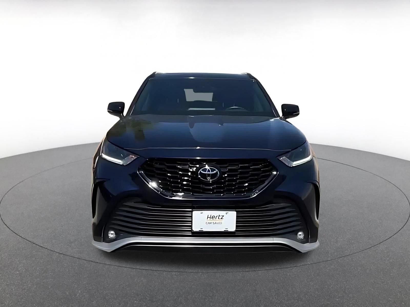 Thumbnail: 2025 Toyota Highlander - 4