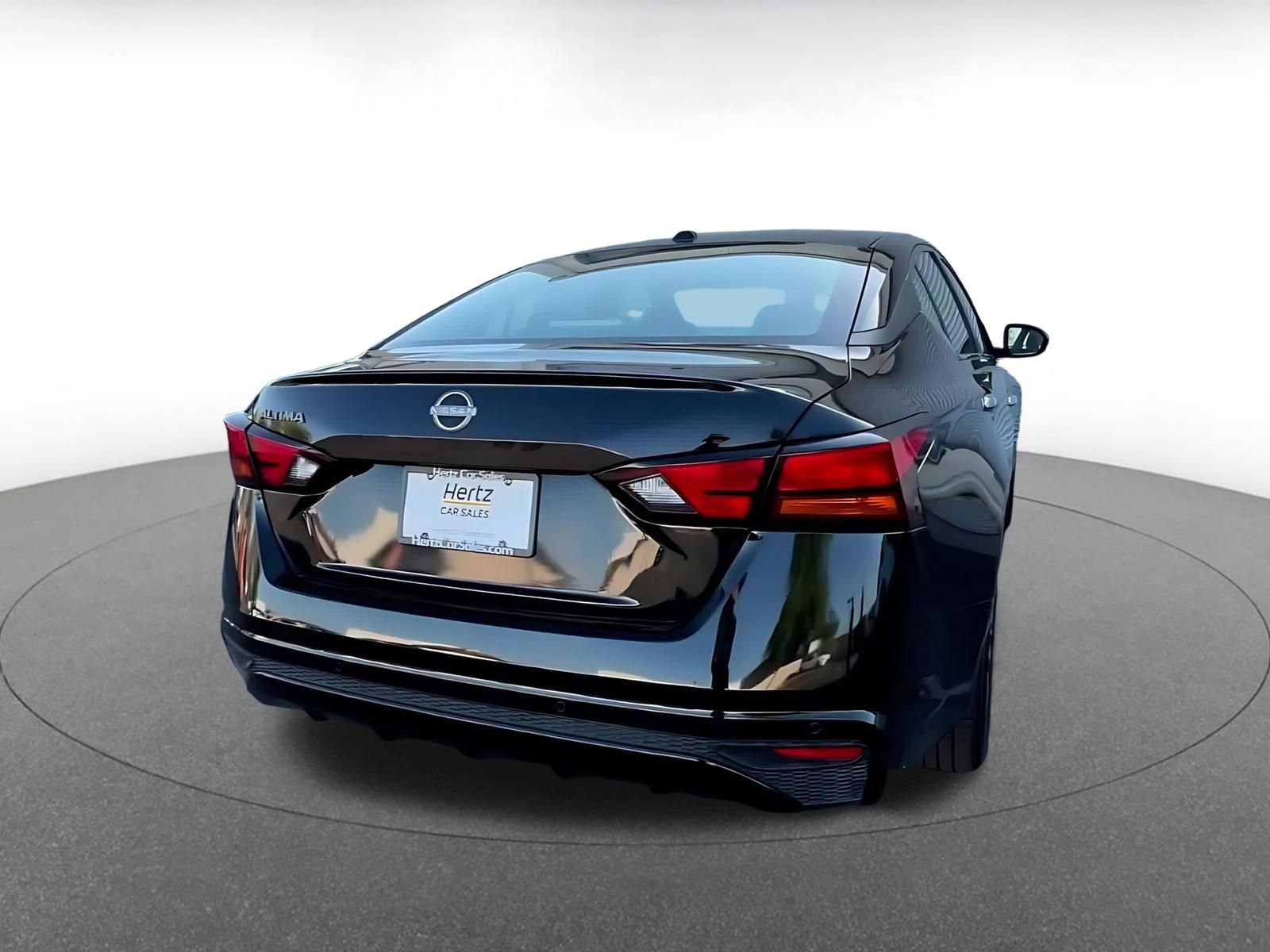Thumbnail: 2025 Nissan Altima - 13