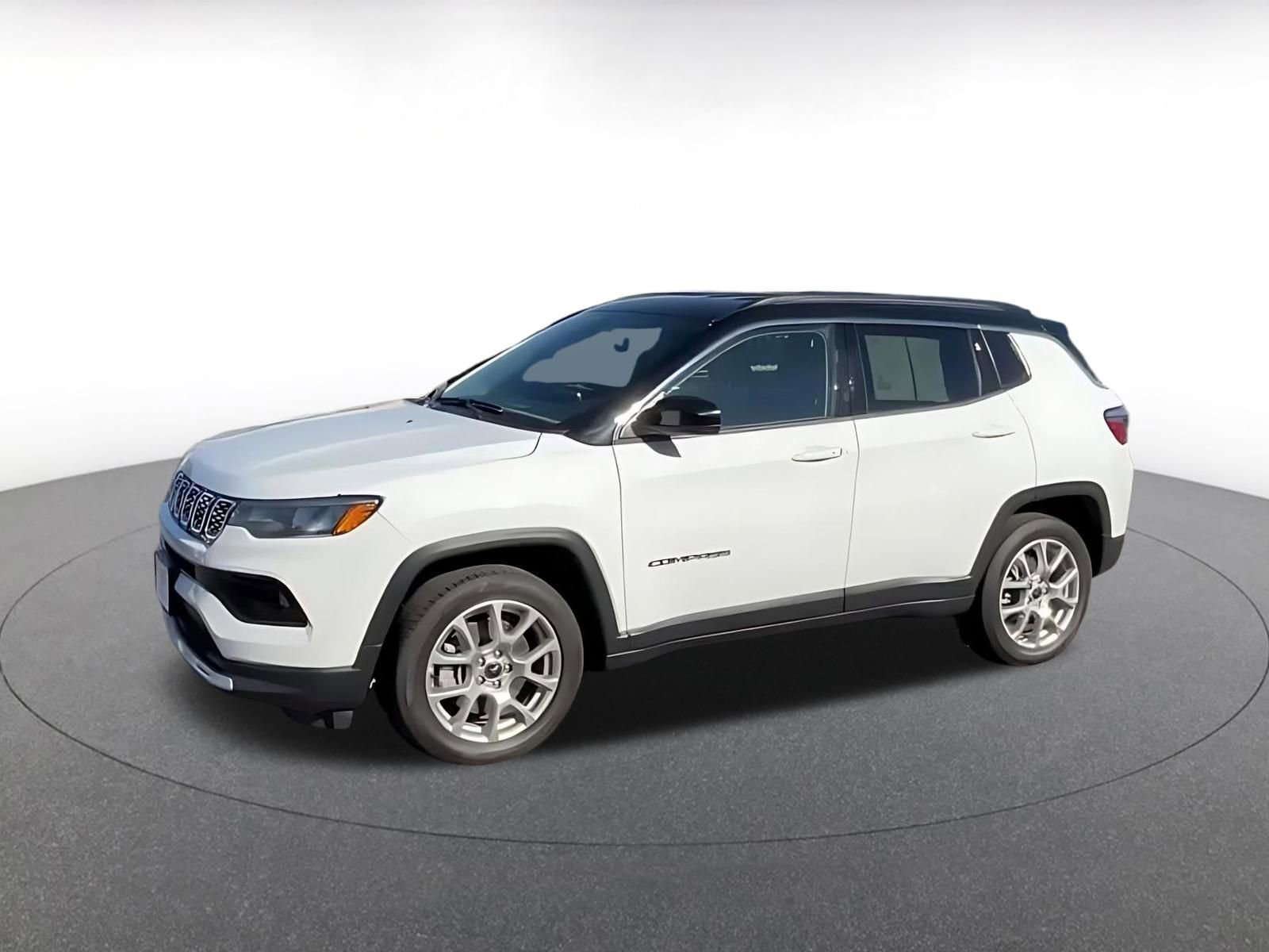 Thumbnail: 2025 Jeep Compass - 7
