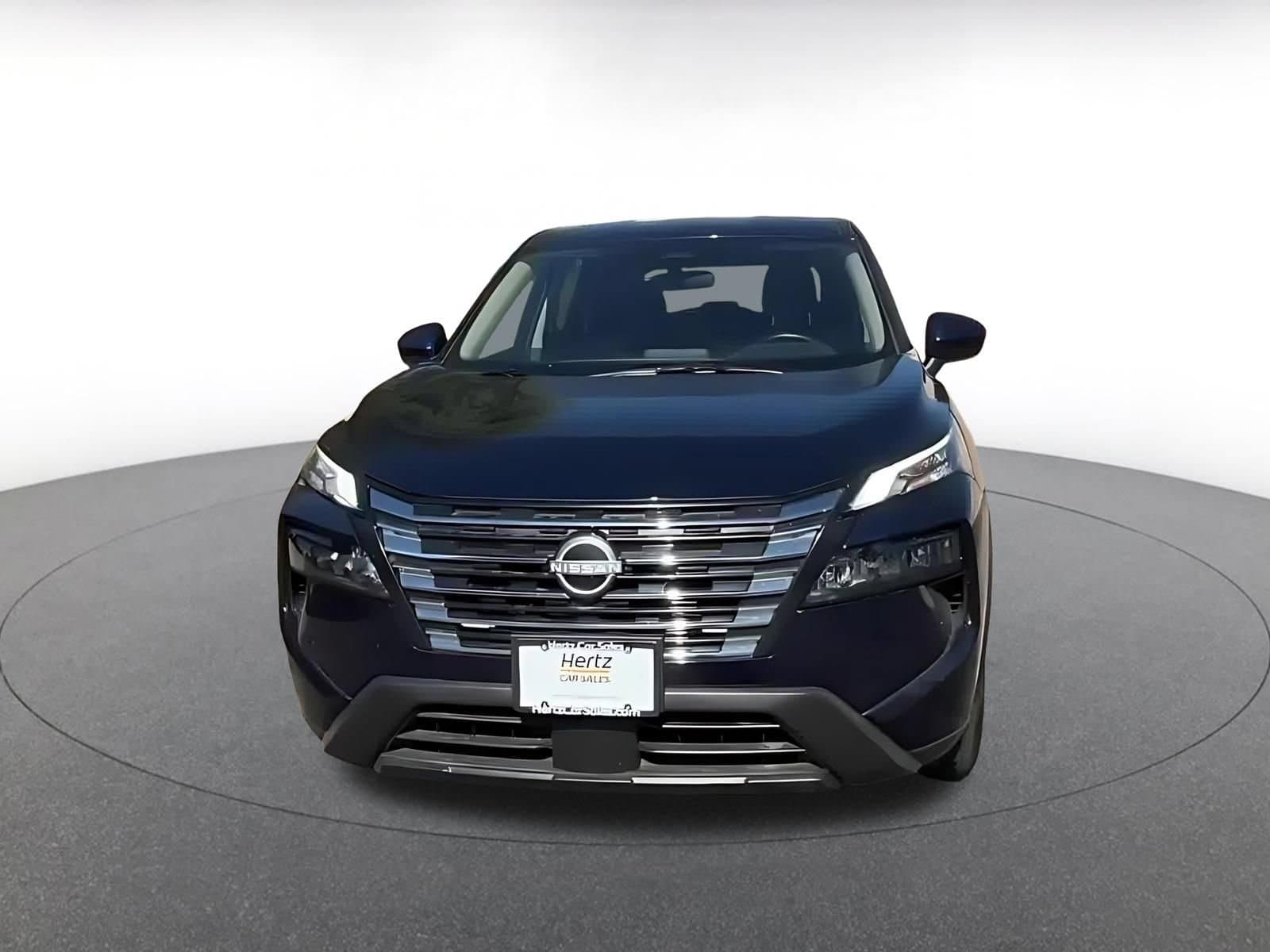 Thumbnail: 2025 Nissan Rogue - 4