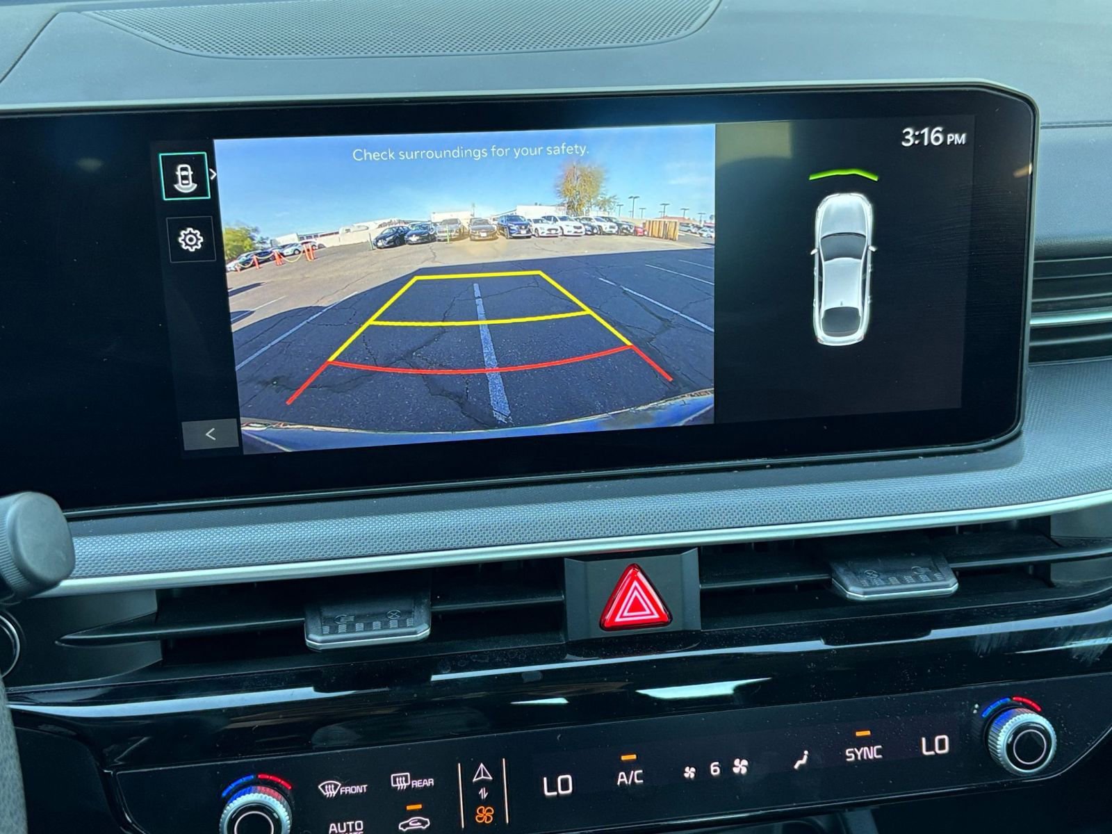 Thumbnail: 2025 Kia K5 - 22