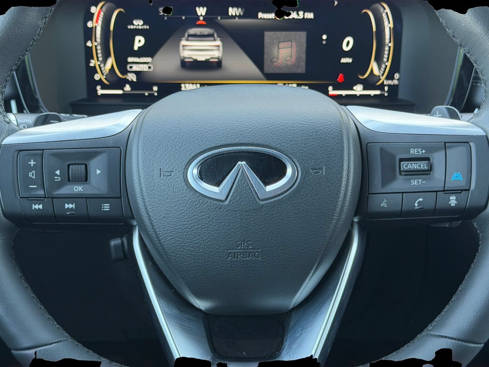 Thumbnail: 2026 INFINITI QX60 - 31