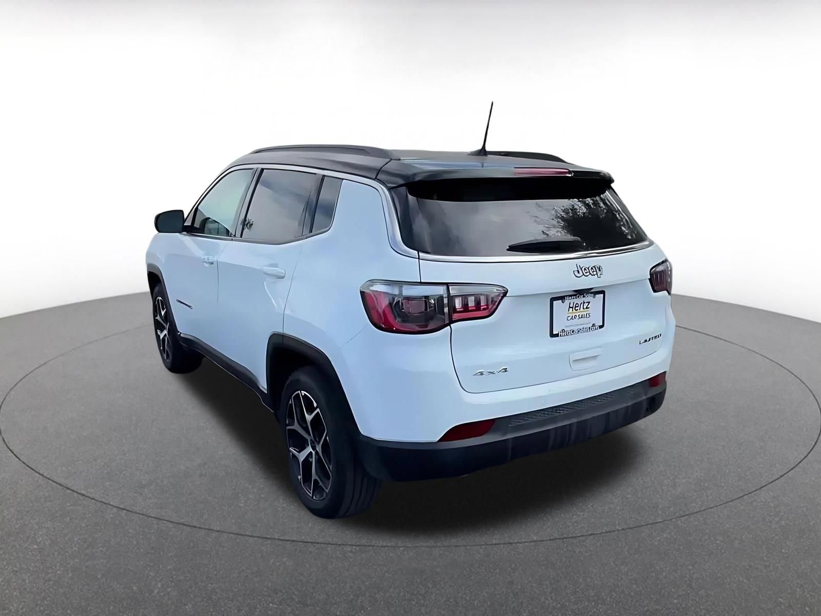 Thumbnail: 2025 Jeep Compass - 11