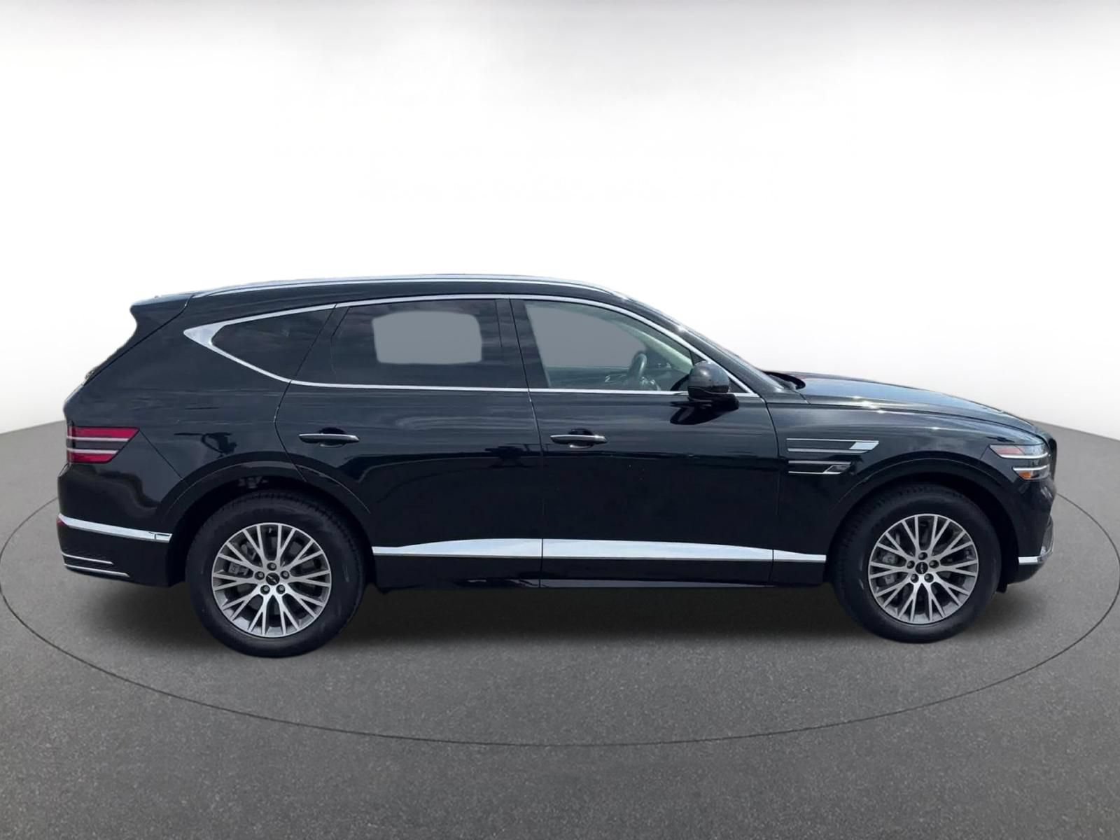 Thumbnail: 2026 Genesis GV80 - 15