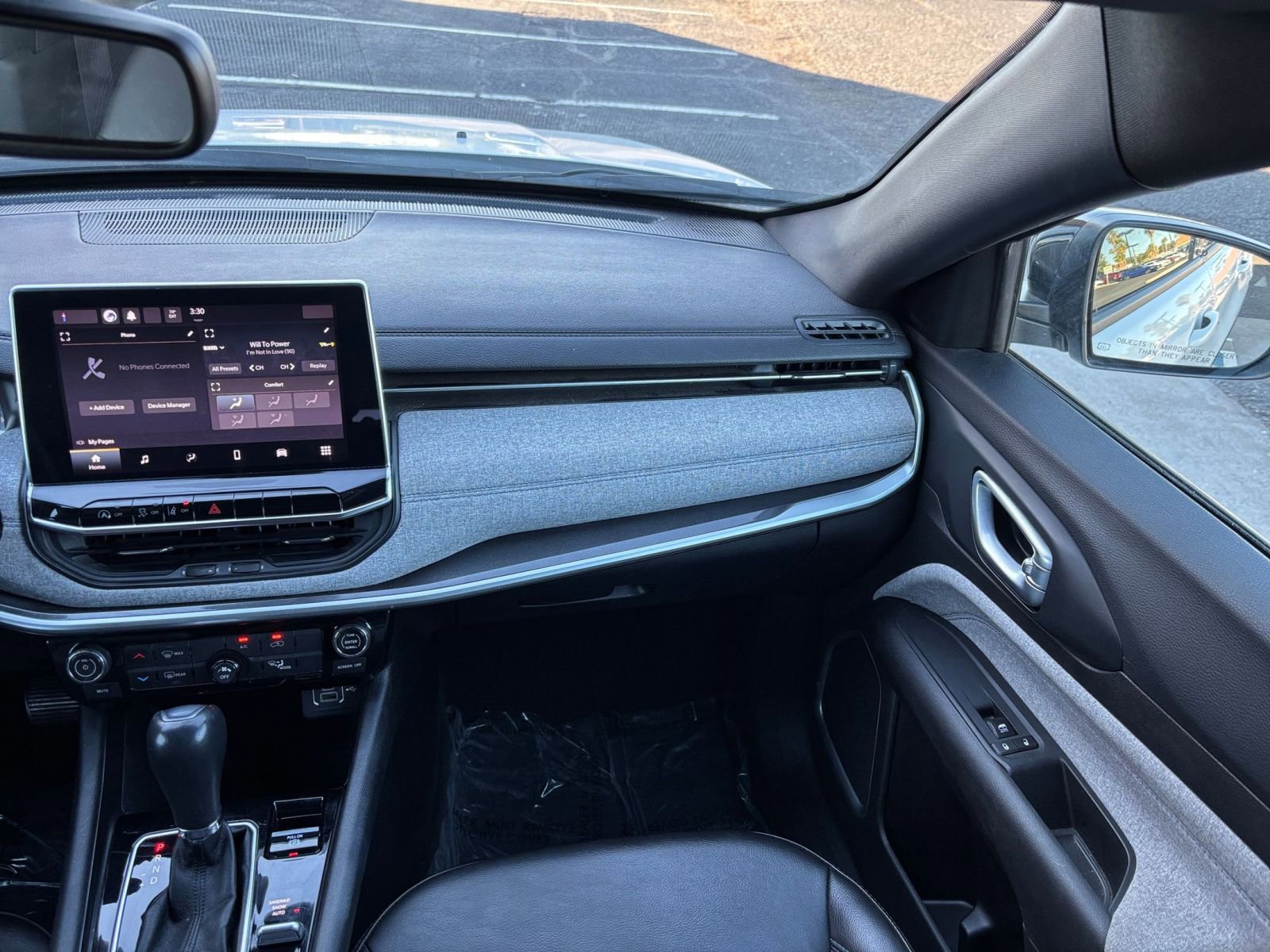 Thumbnail: 2023 Jeep Compass - 34