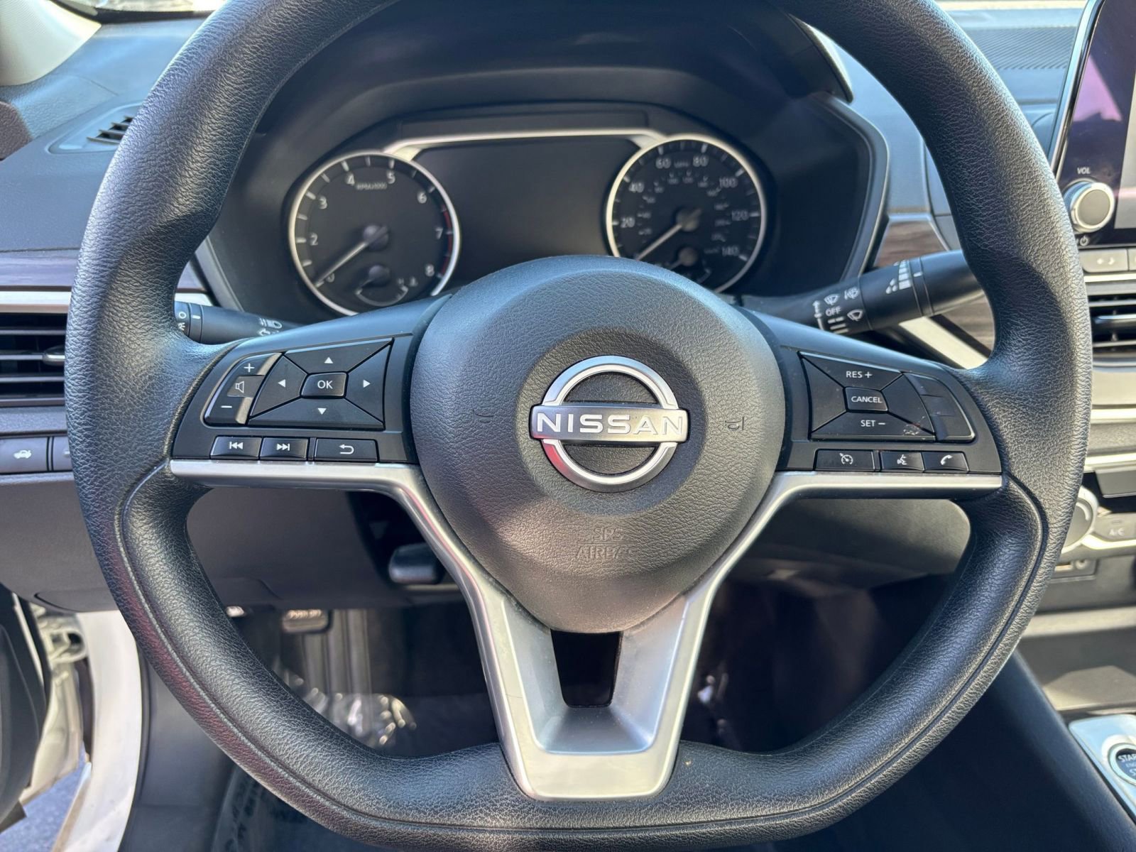 Thumbnail: 2025 Nissan Altima - 28