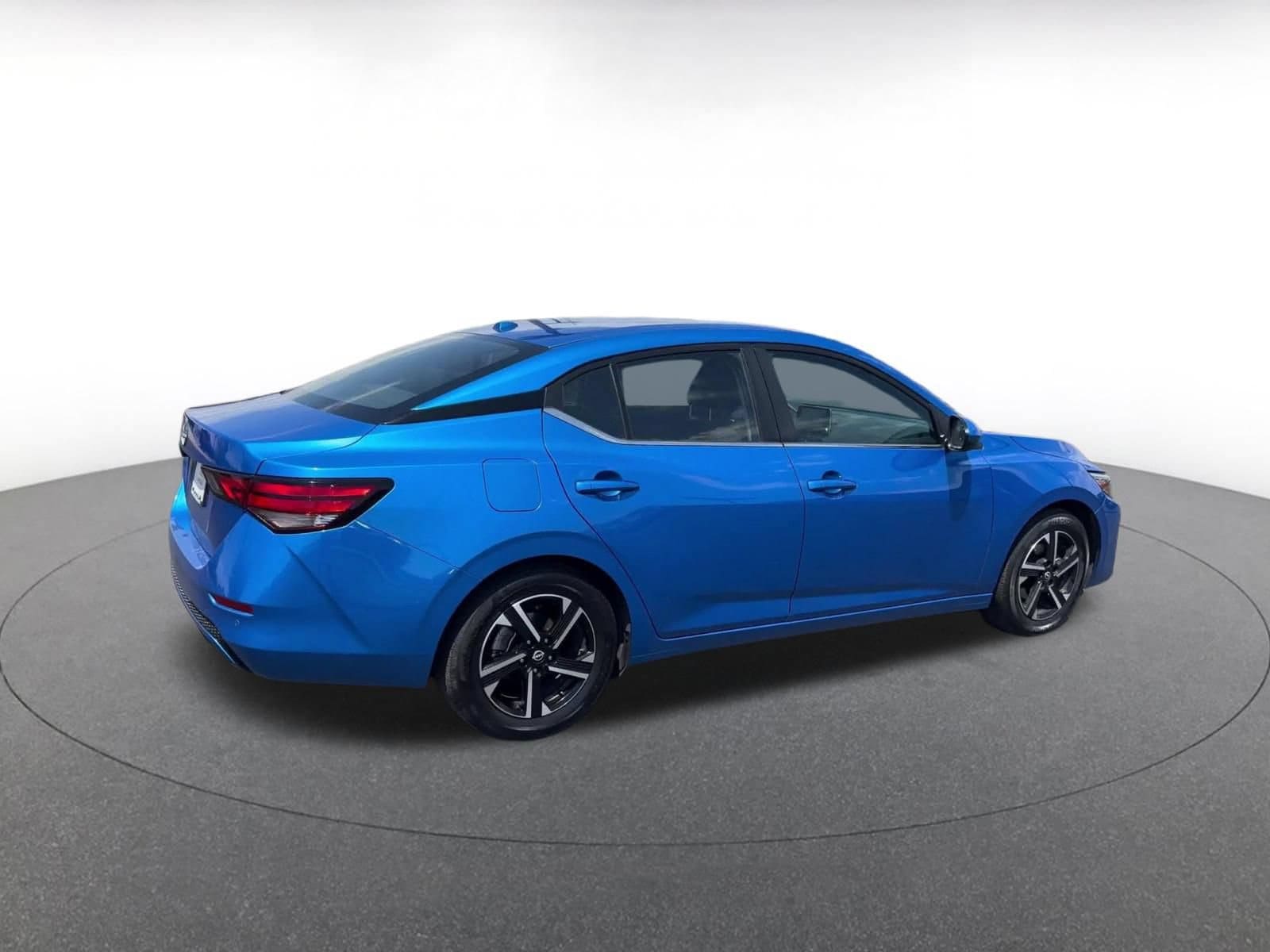 Thumbnail: 2025 Nissan Sentra - 12