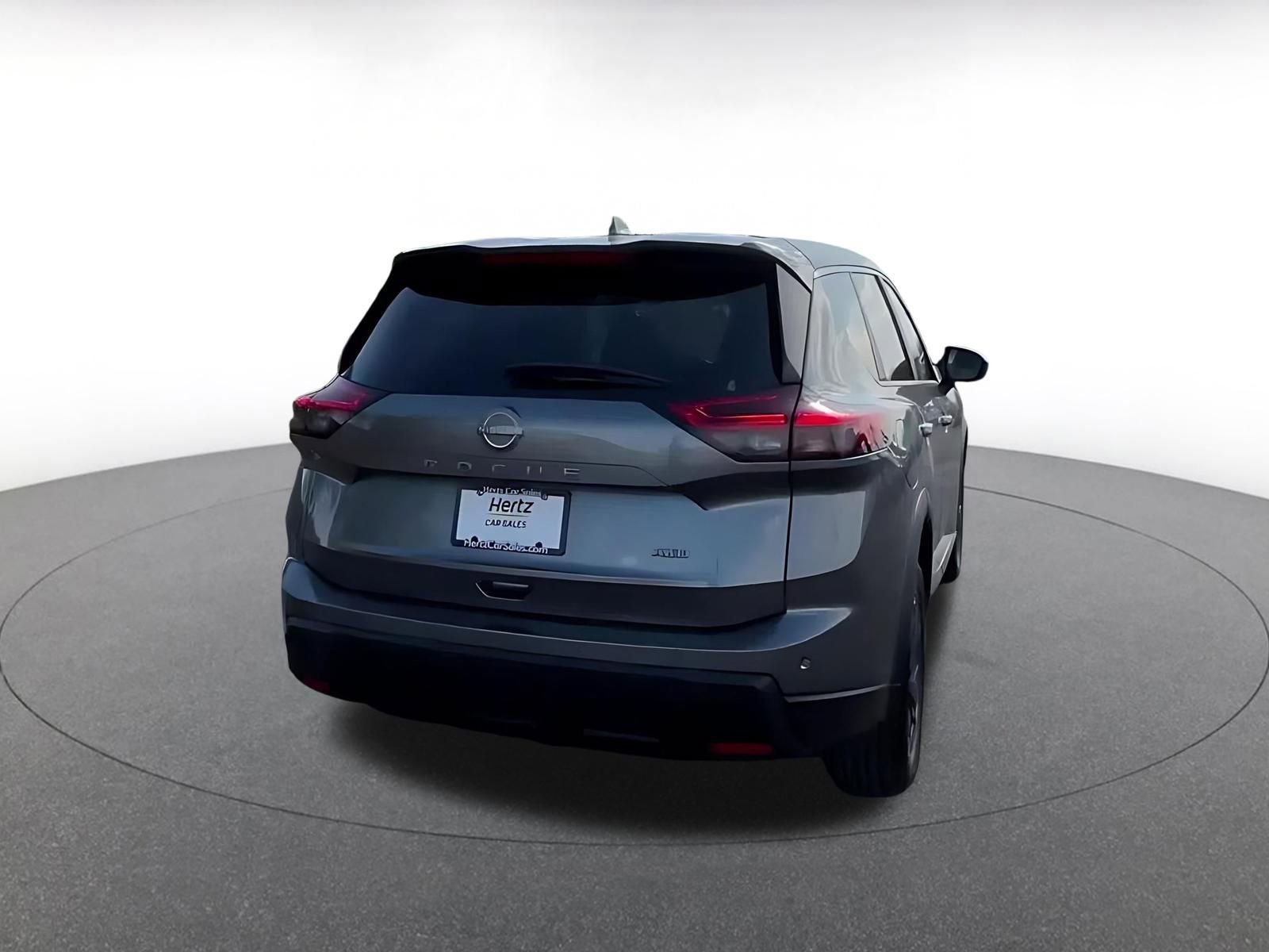 Thumbnail: 2025 Nissan Rogue - 15