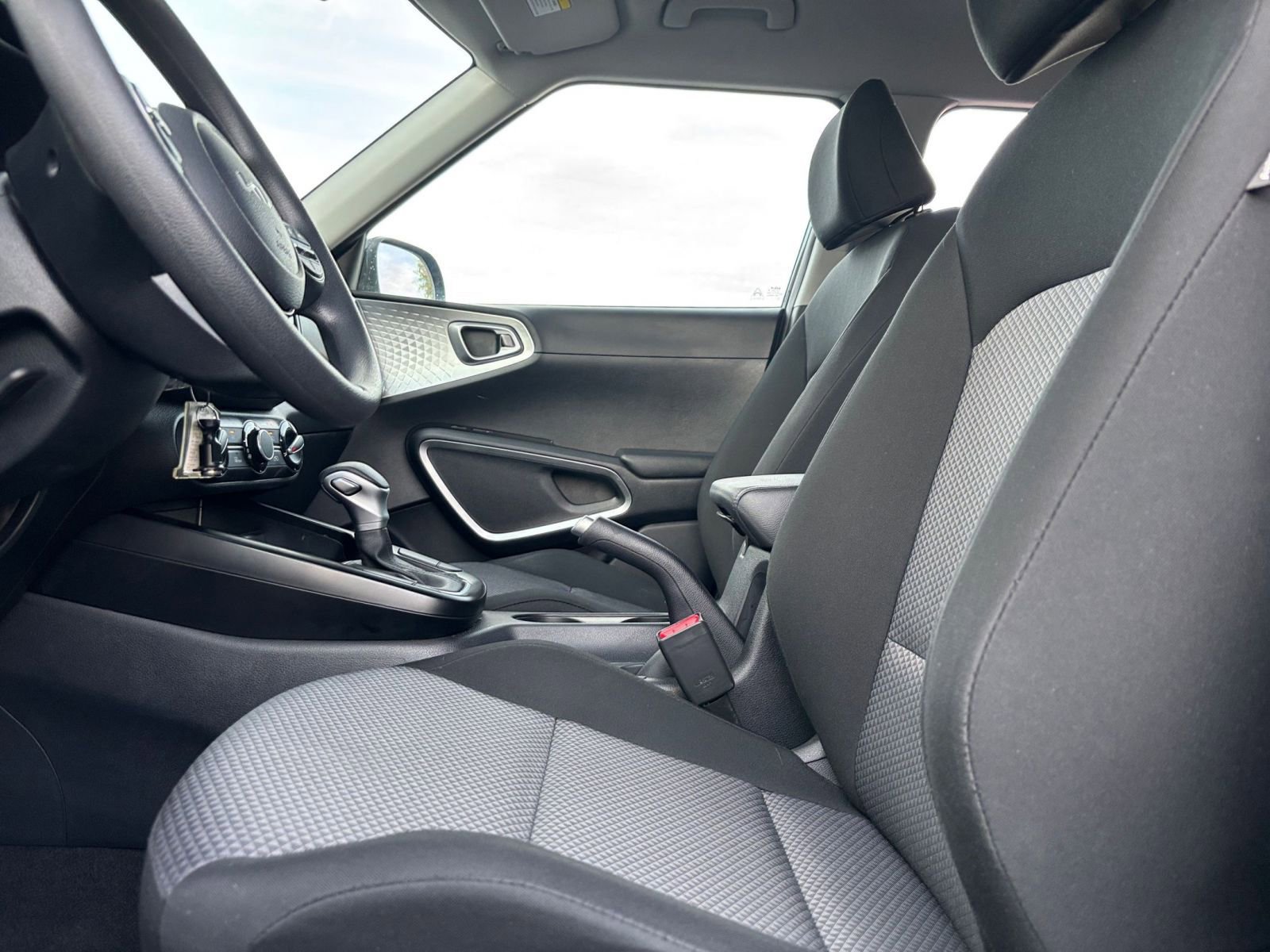 Thumbnail: 2025 Kia Soul - 24