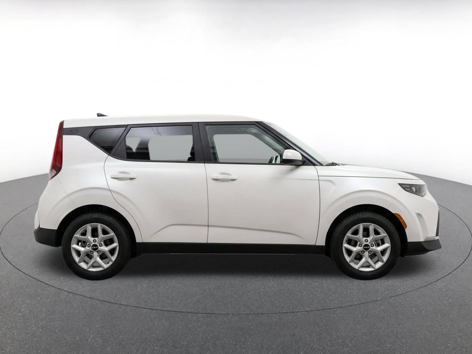 Thumbnail: 2025 Kia Soul - 14