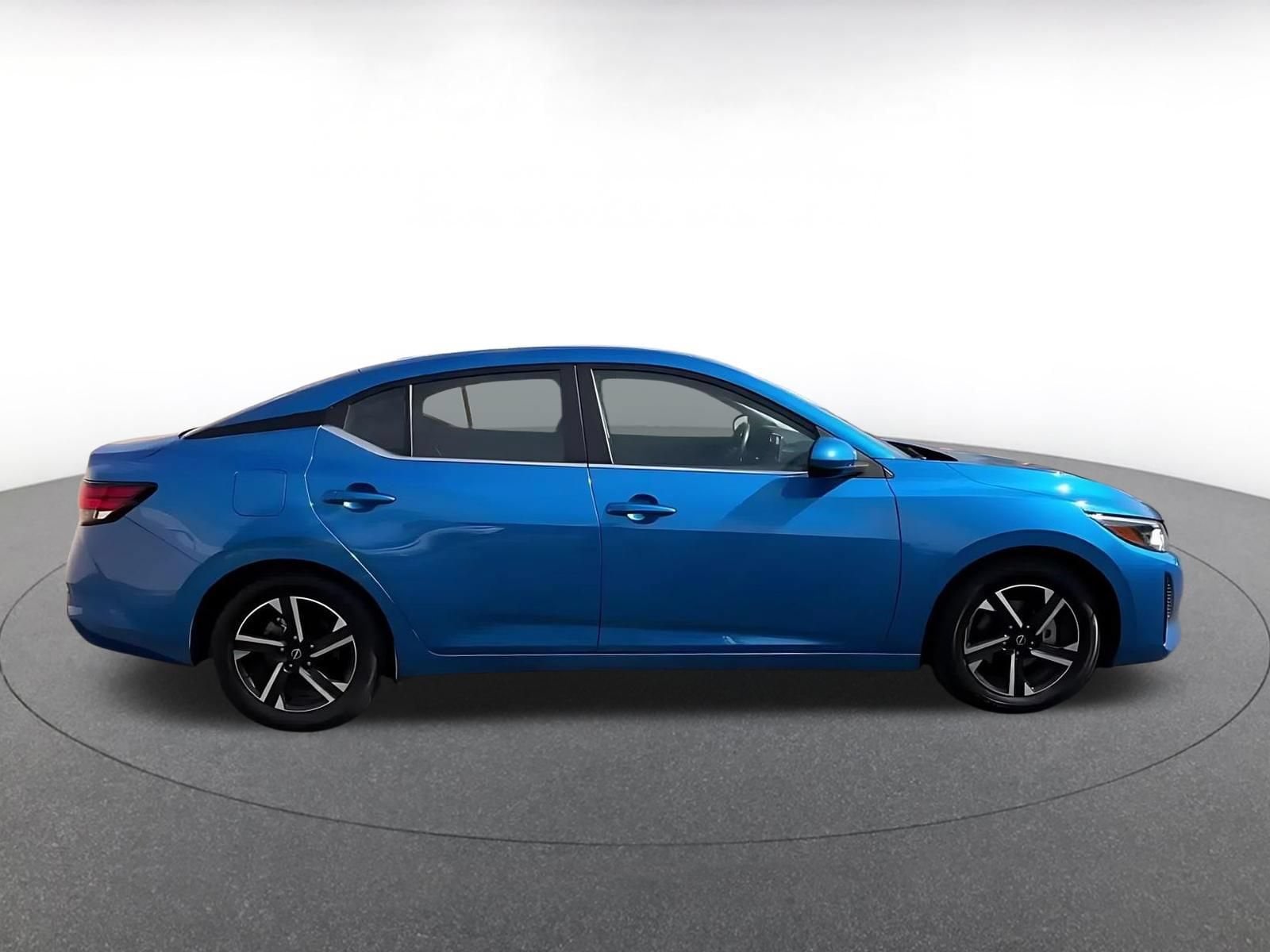 Thumbnail: 2025 Nissan Sentra - 13