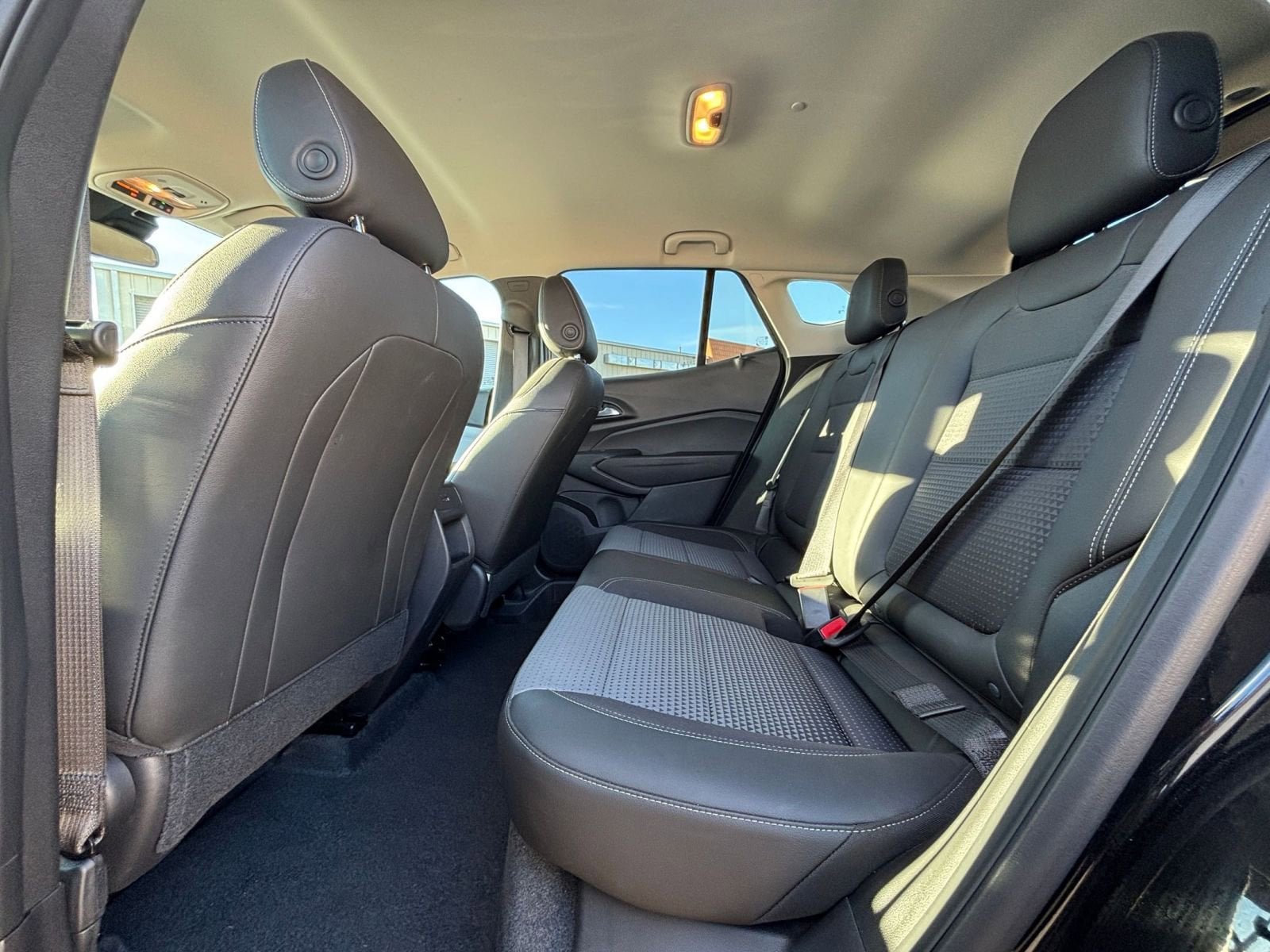 Thumbnail: 2025 Chevrolet Trax - 23