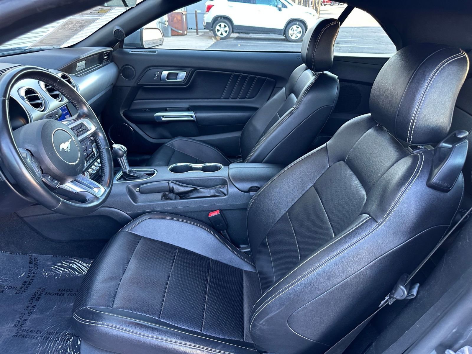 2023 Ford Mustang  35